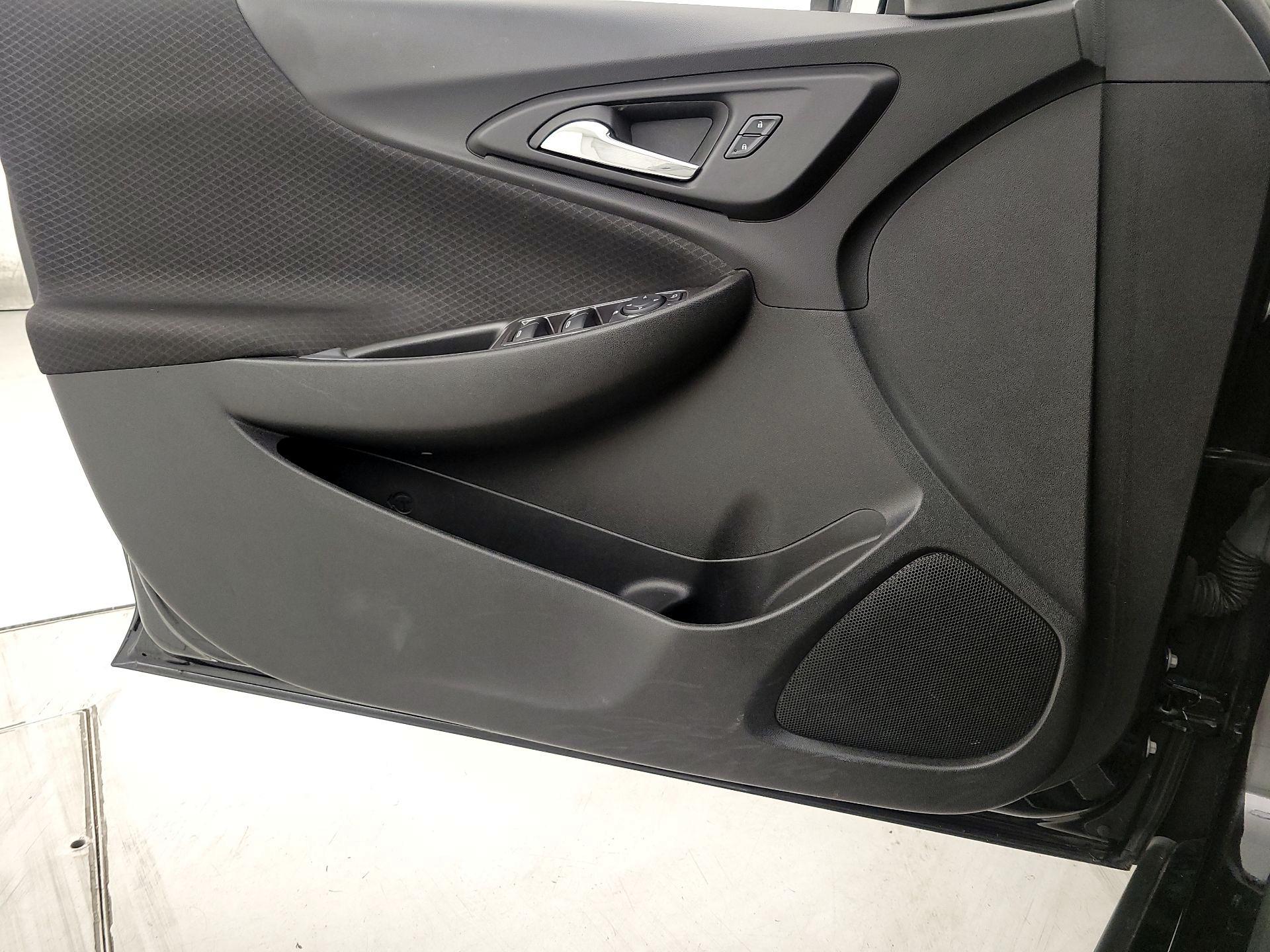 Thumbnail: 2024 Chevrolet Malibu - 12