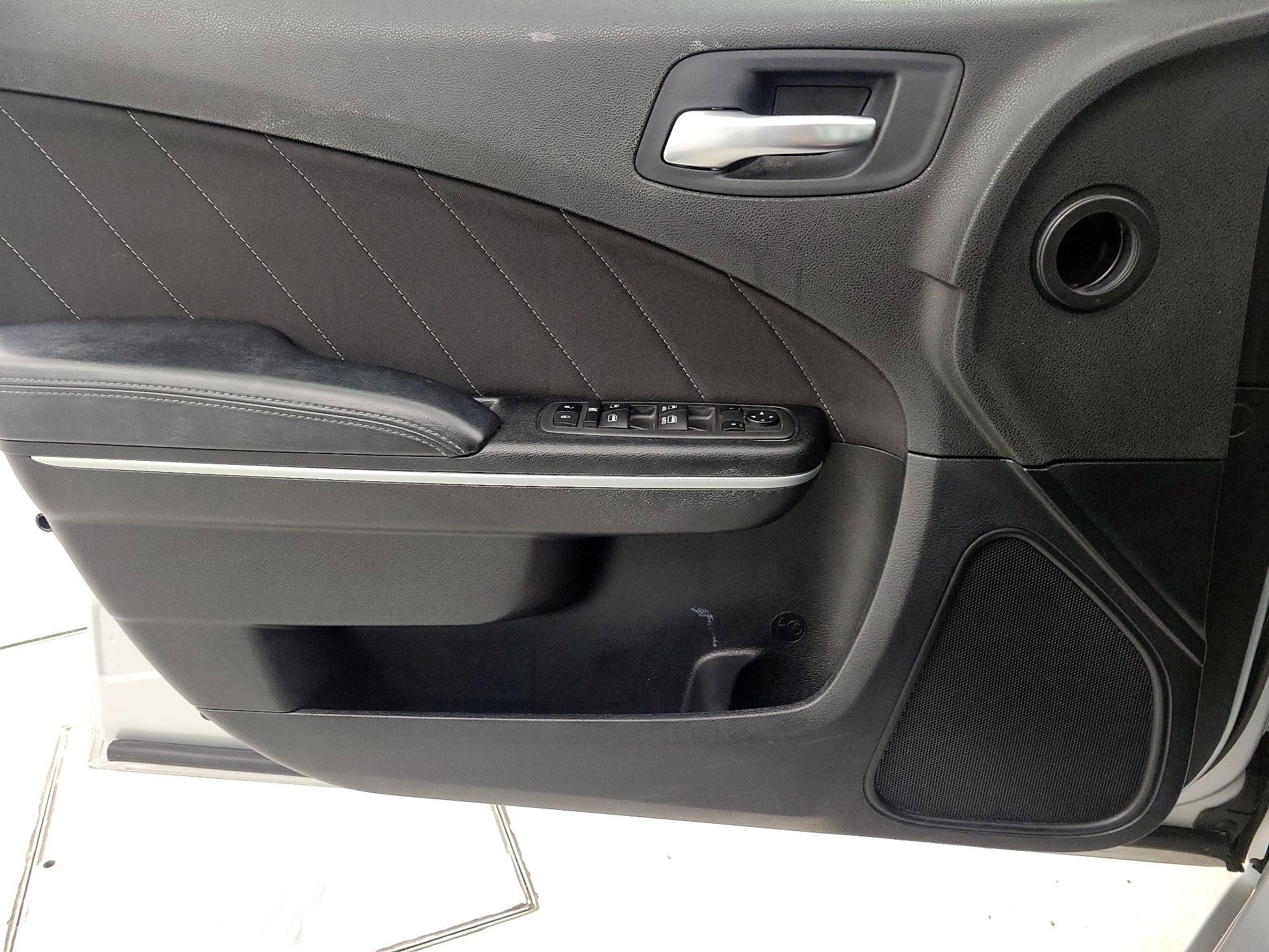 Thumbnail: 2022 Dodge Charger - 12