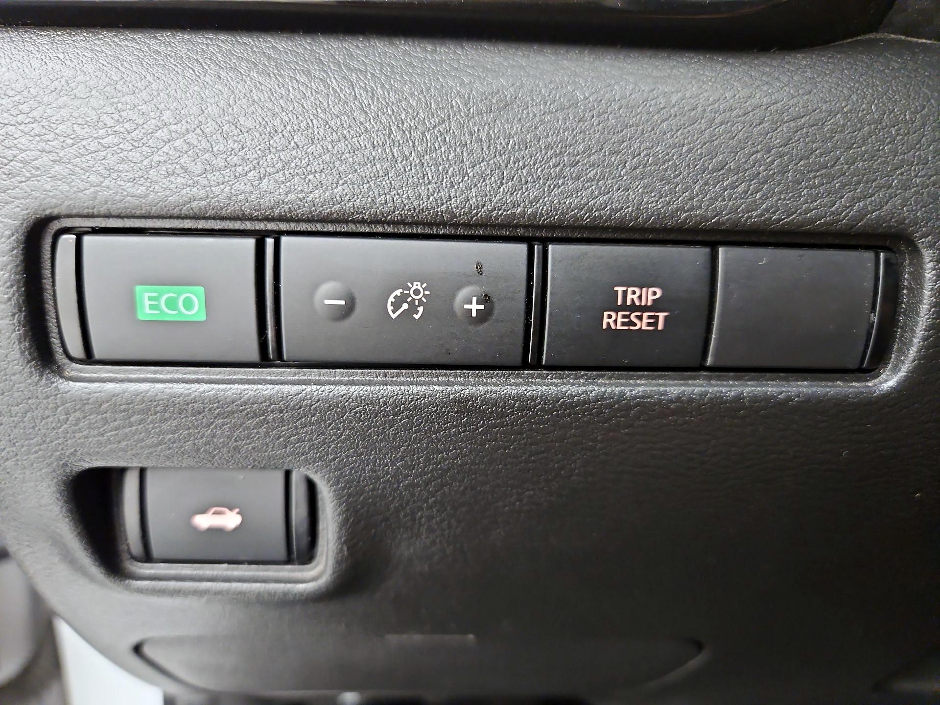 Thumbnail: 2023 Nissan Sentra - 13