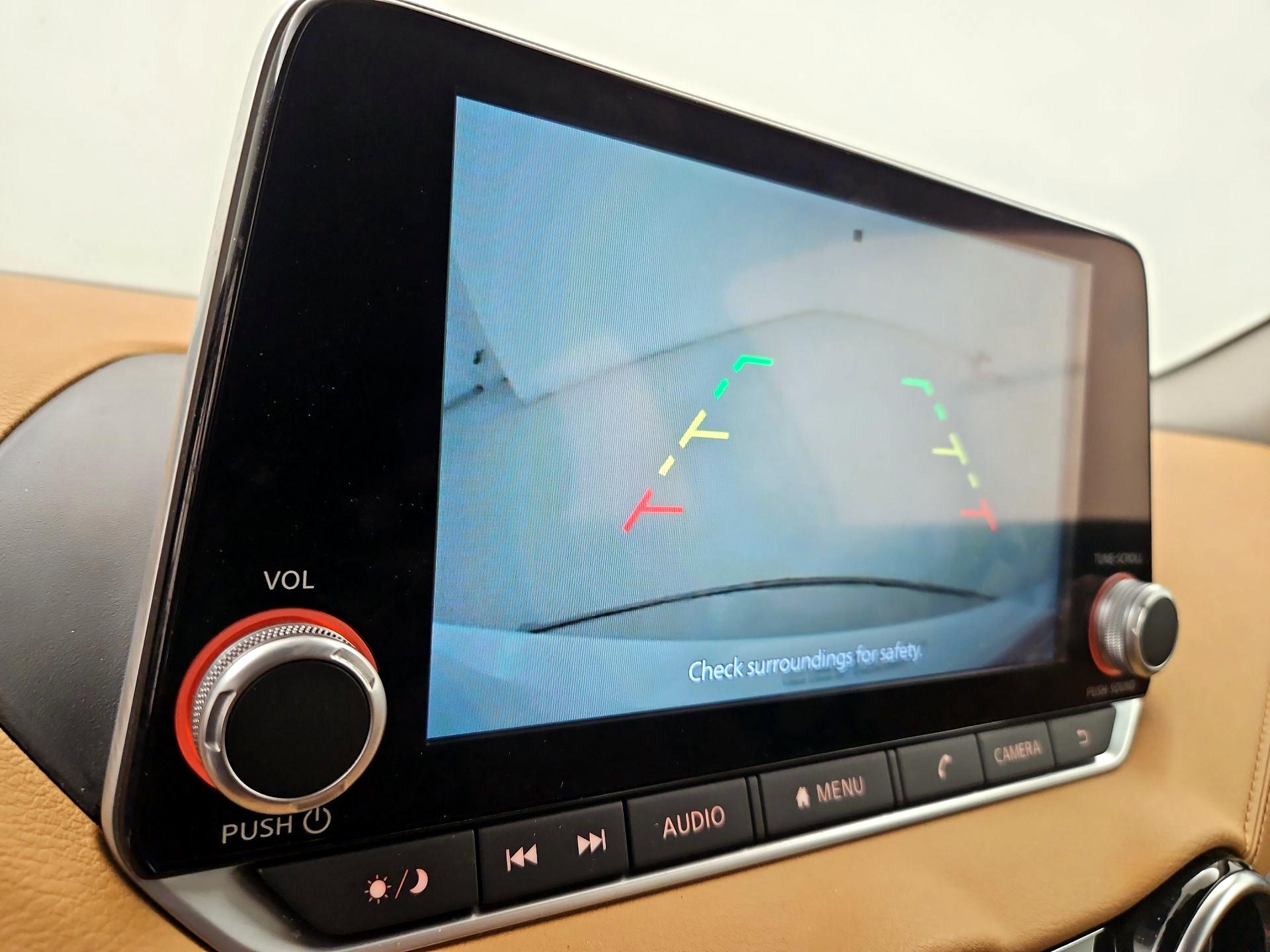 Thumbnail: 2023 Nissan Sentra - 14