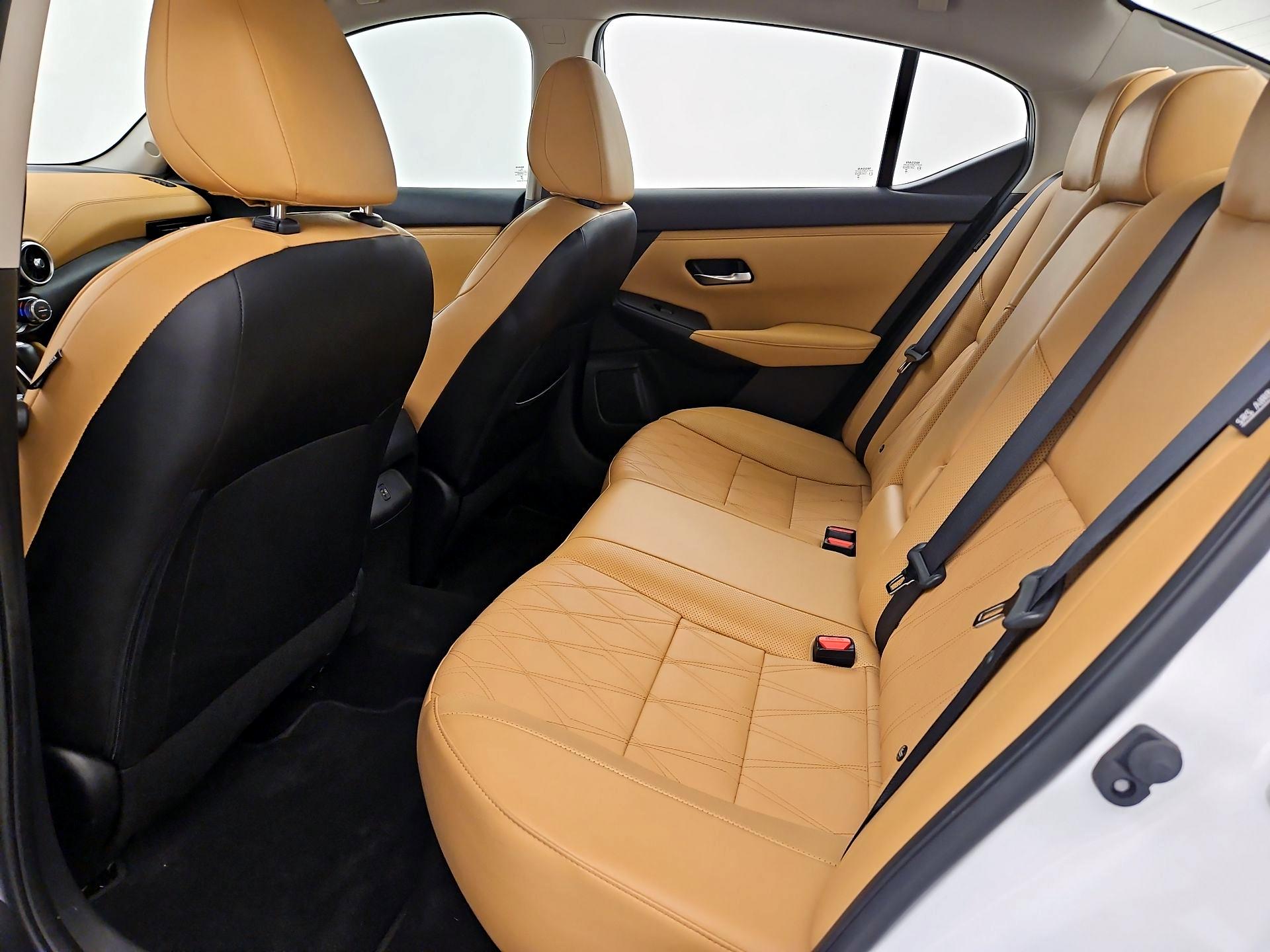 Thumbnail: 2023 Nissan Sentra - 20