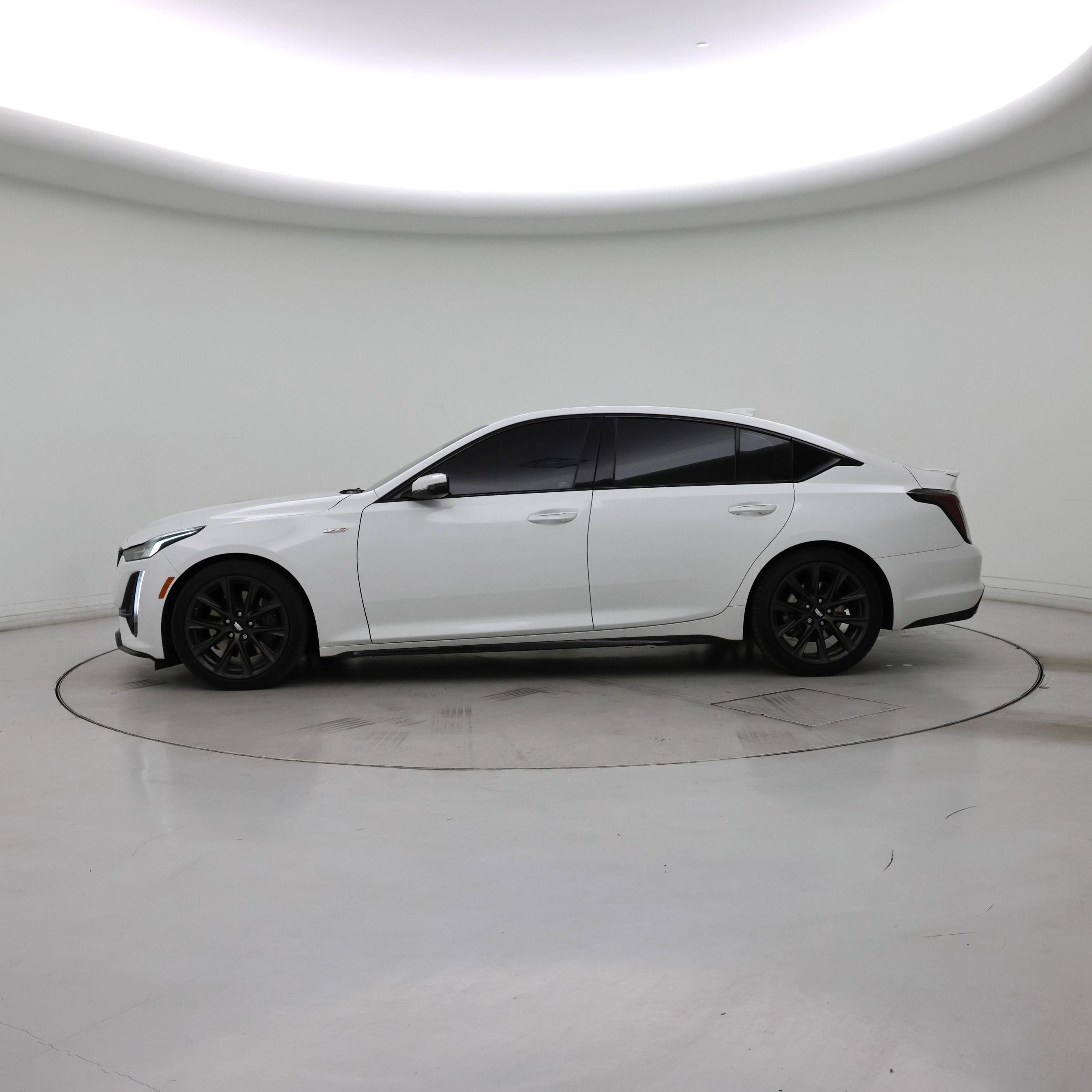 Thumbnail: 2020 Cadillac CT5 - 3