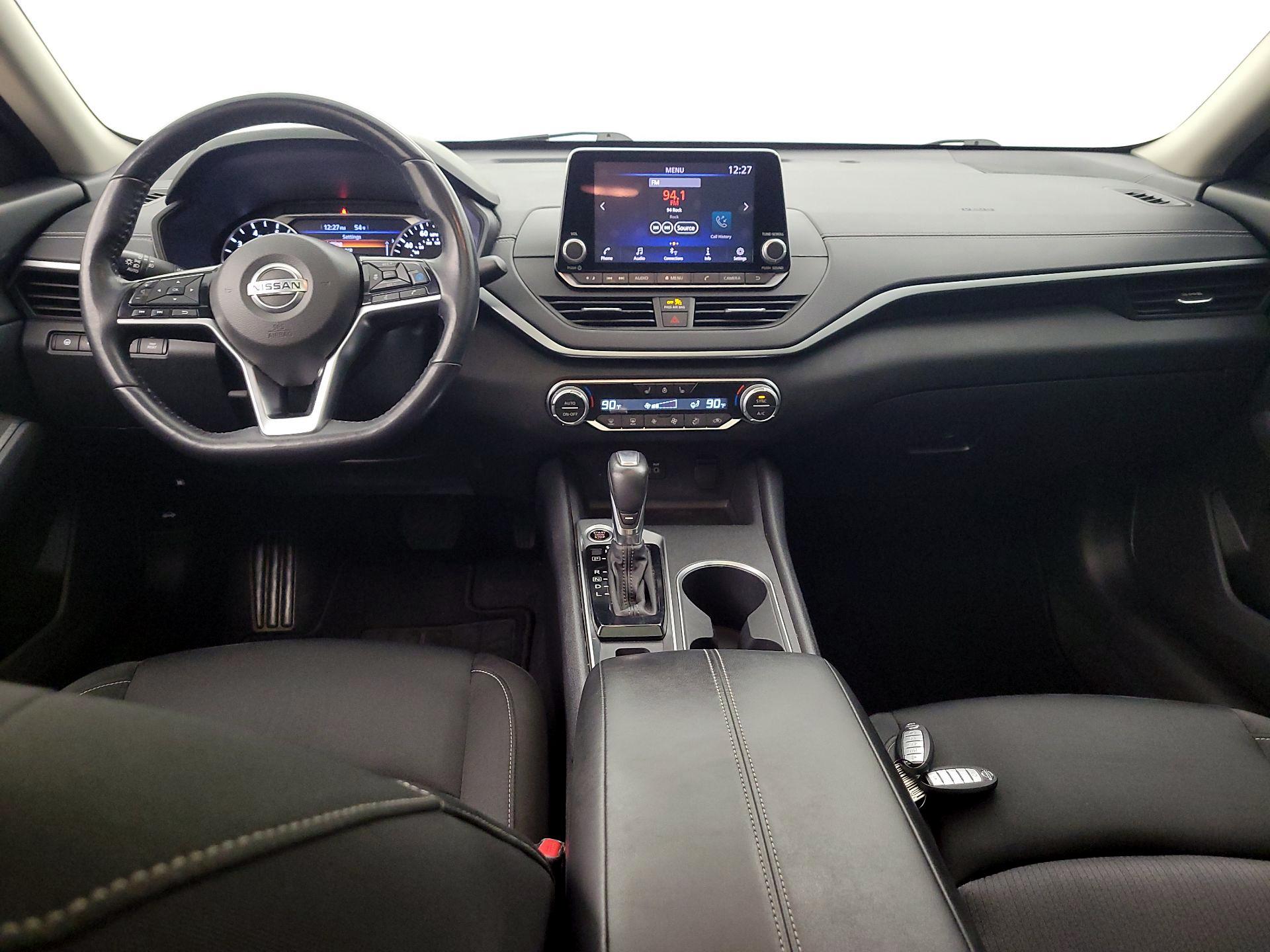 Thumbnail: 2019 Nissan Altima - 9