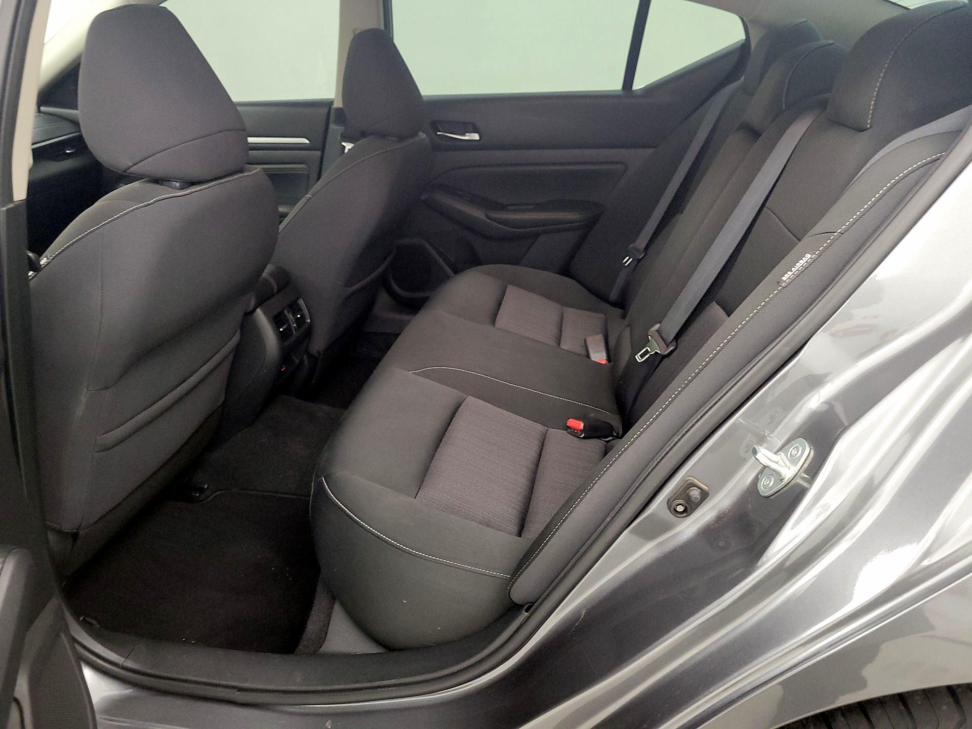 Thumbnail: 2019 Nissan Altima - 20