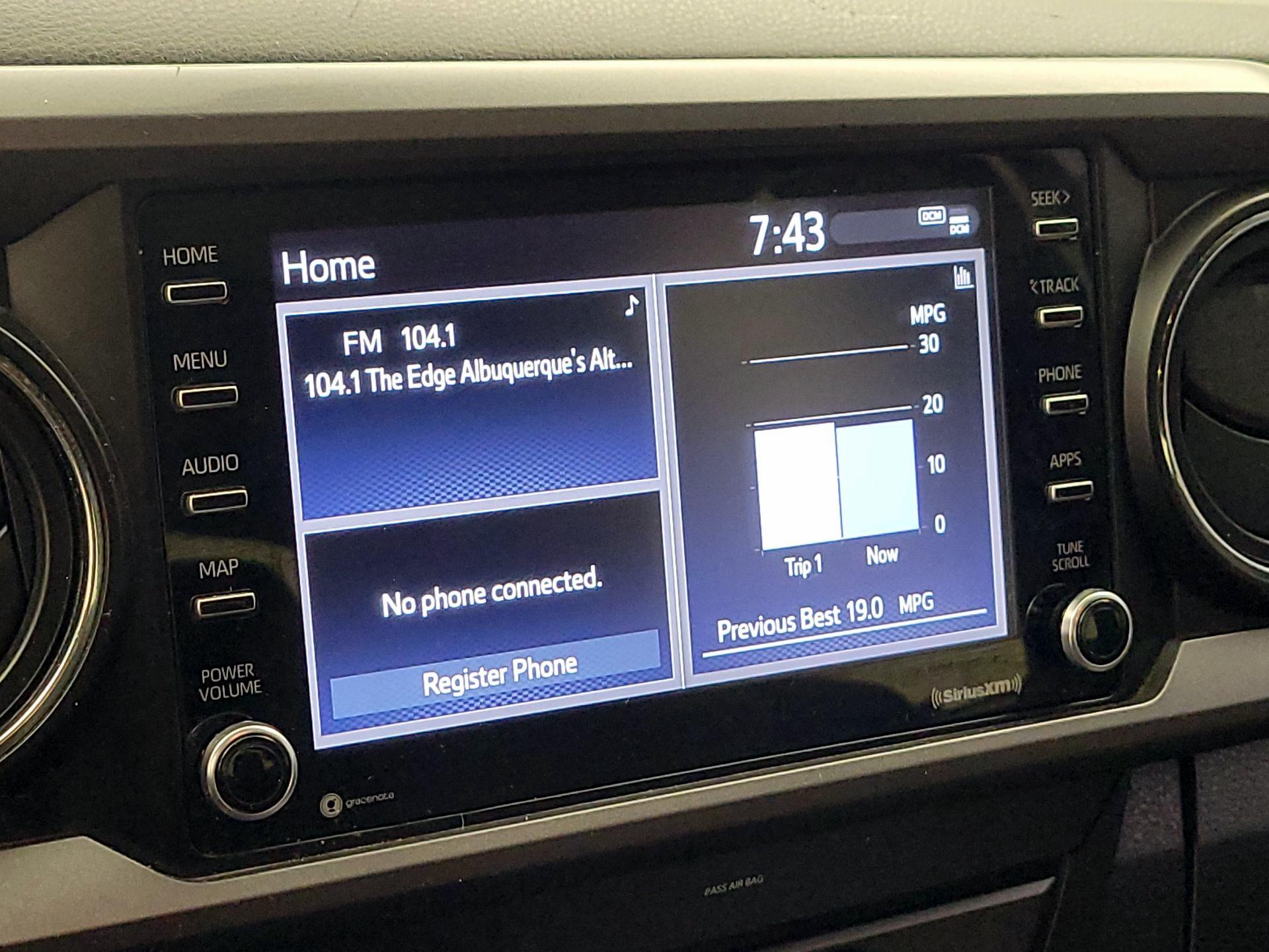 Thumbnail: 2020 Toyota Tacoma - 13