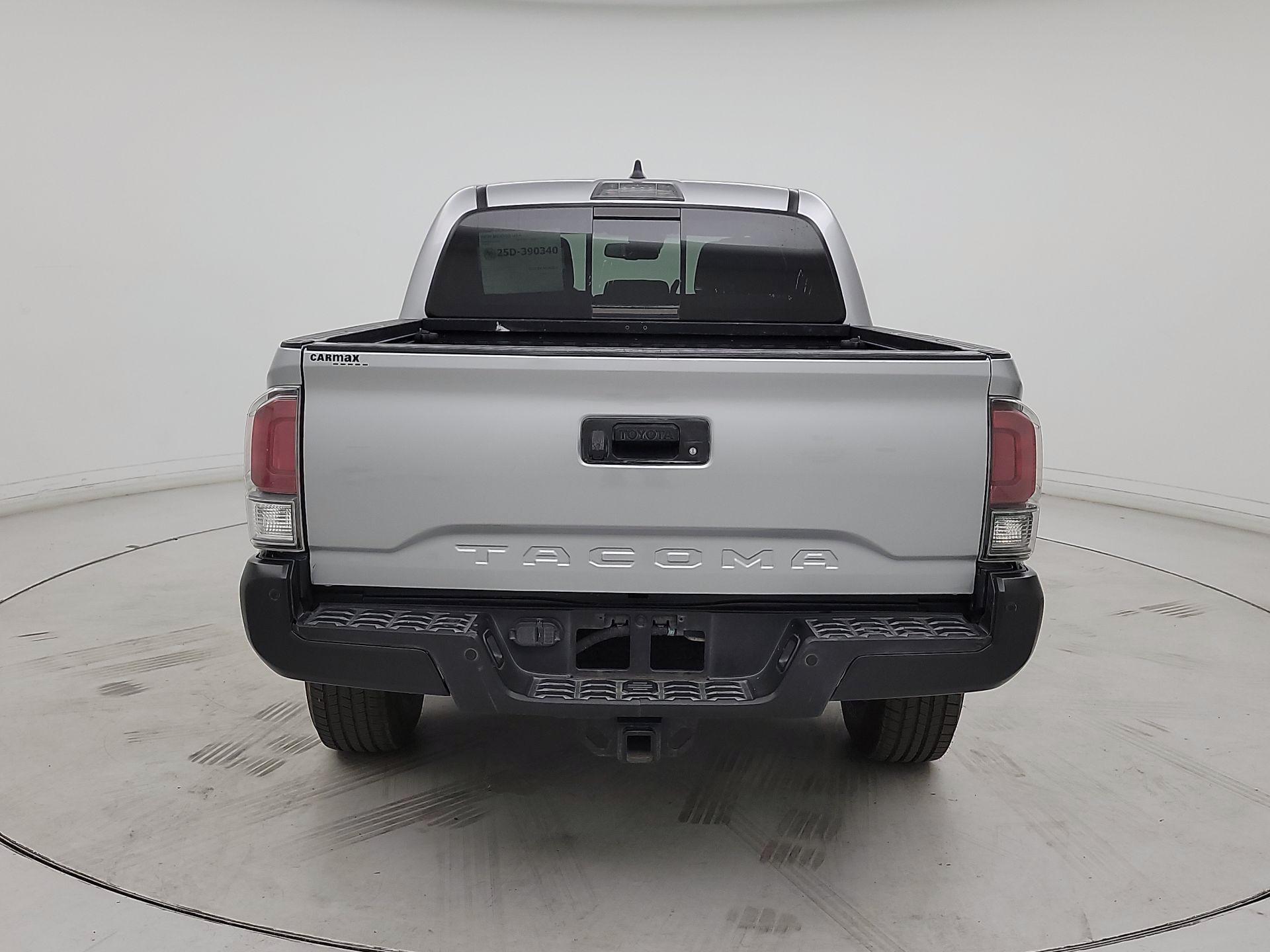 Thumbnail: 2020 Toyota Tacoma - 6