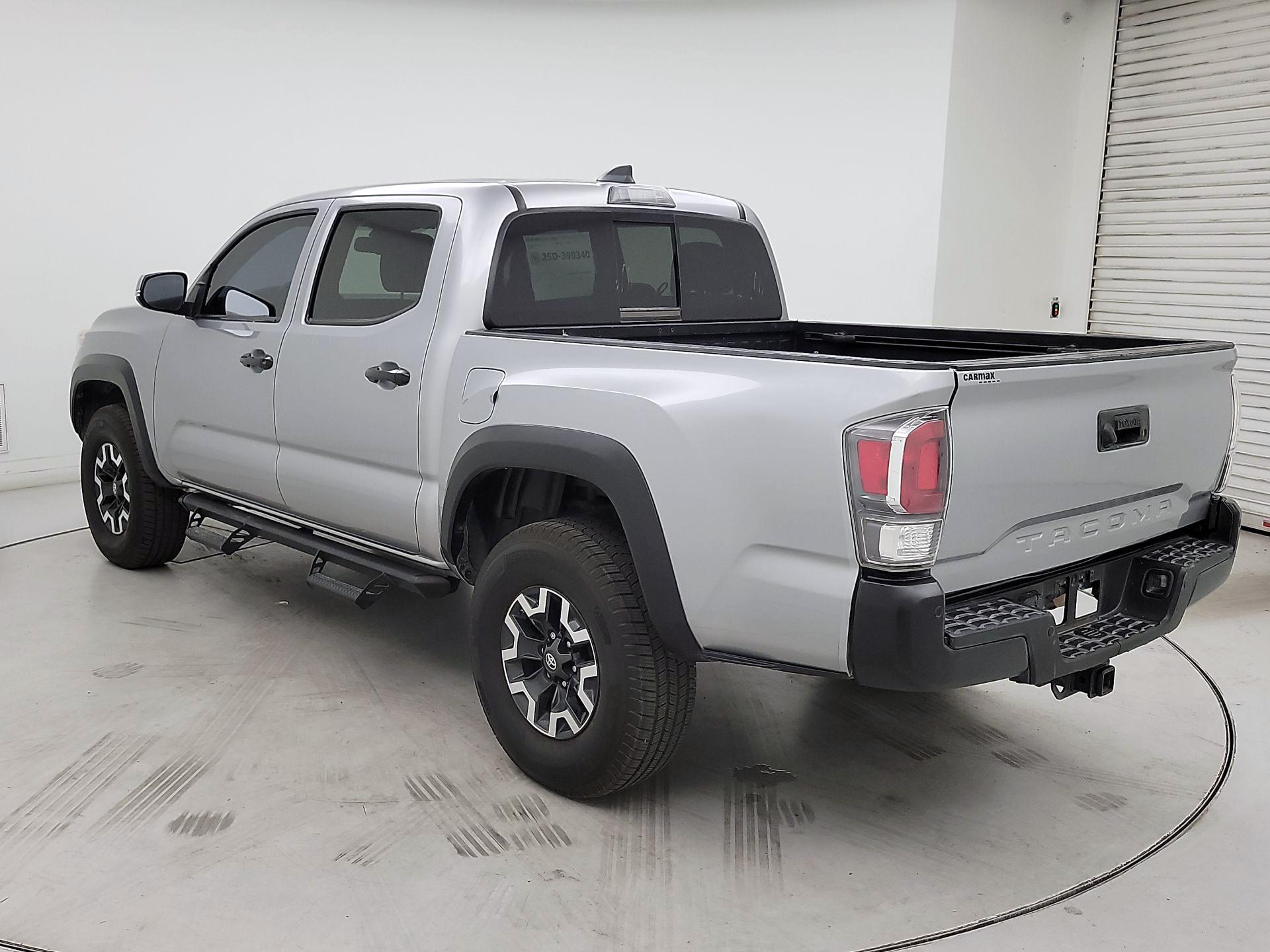 Thumbnail: 2020 Toyota Tacoma - 7