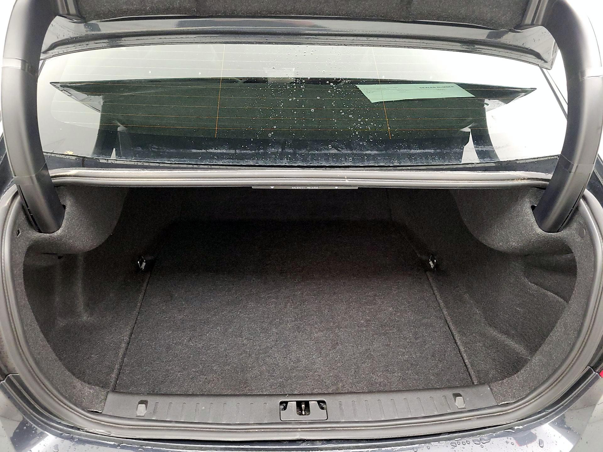 Thumbnail: 2016 Volvo S60 - 16