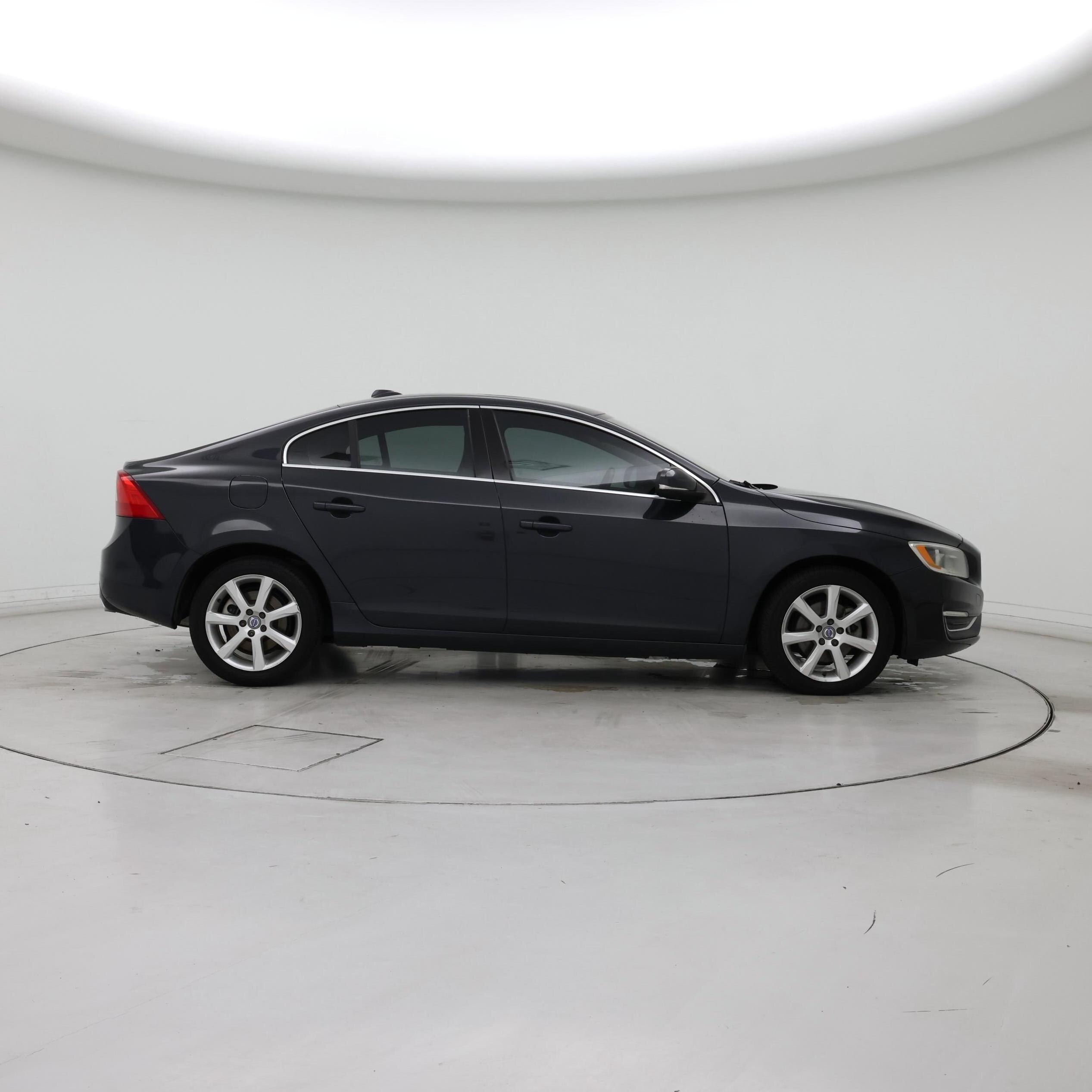 Thumbnail: 2016 Volvo S60 - 7