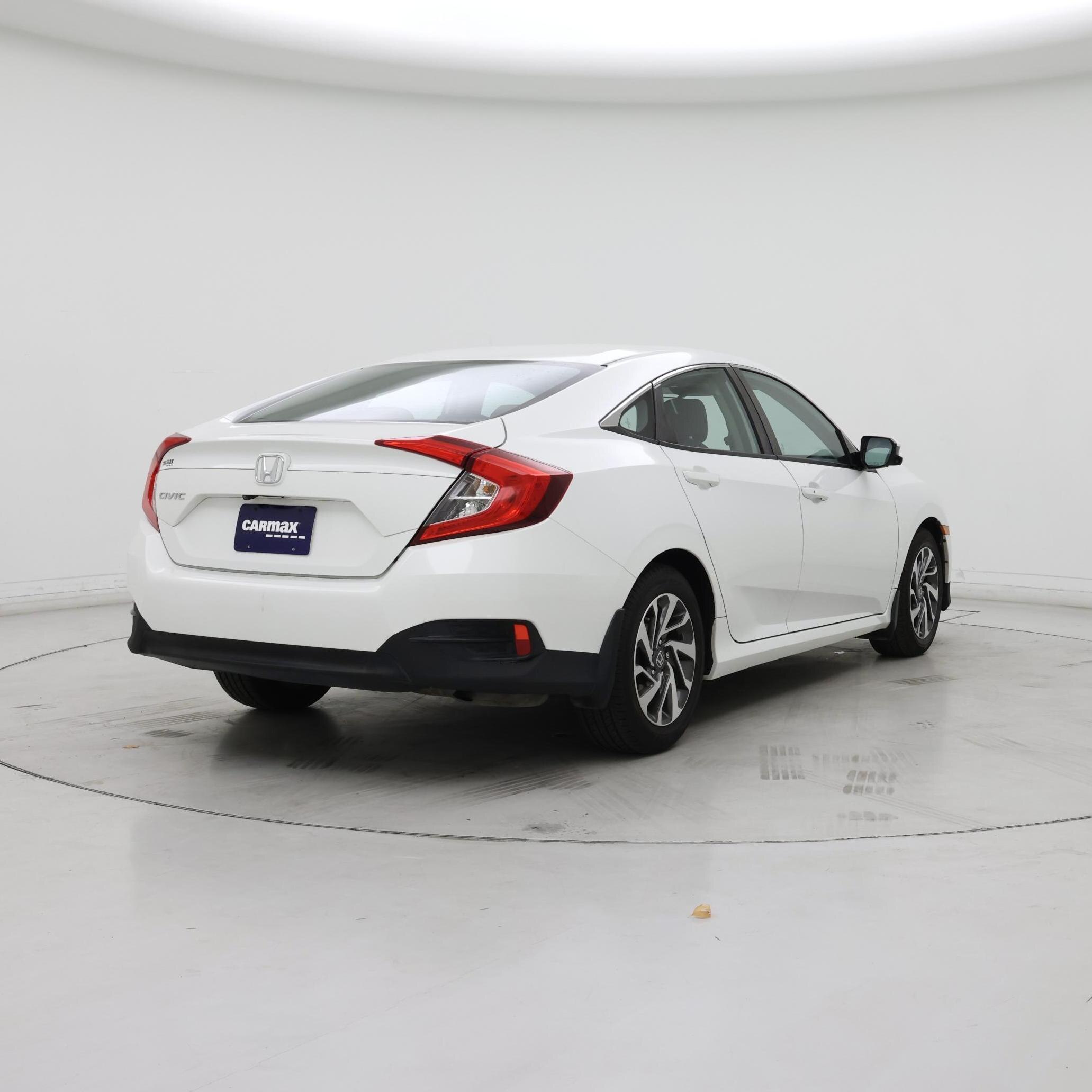 Thumbnail: 2016 Honda Civic - 8