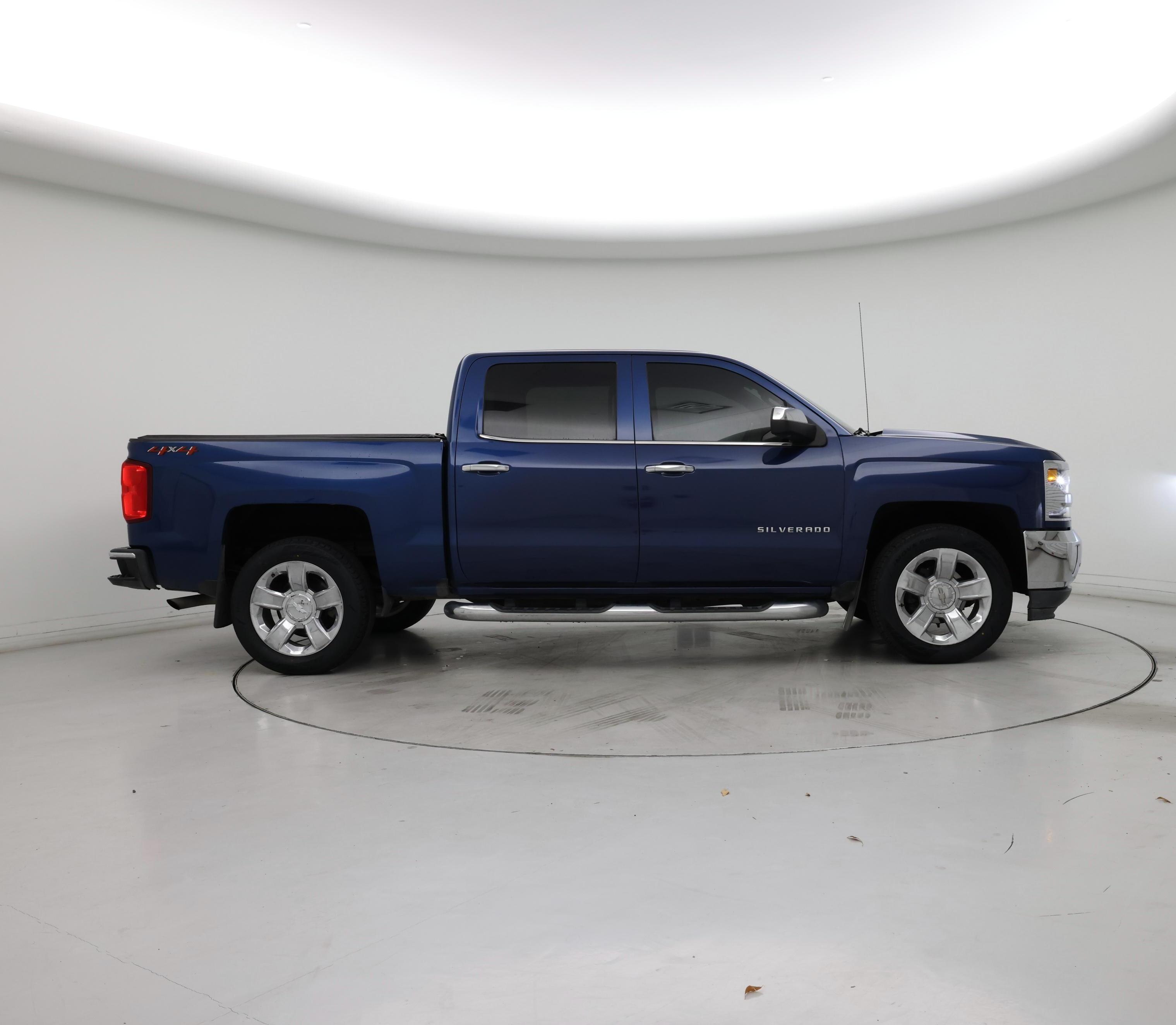 Thumbnail: 2018 Chevrolet Silverado 1500 - 7