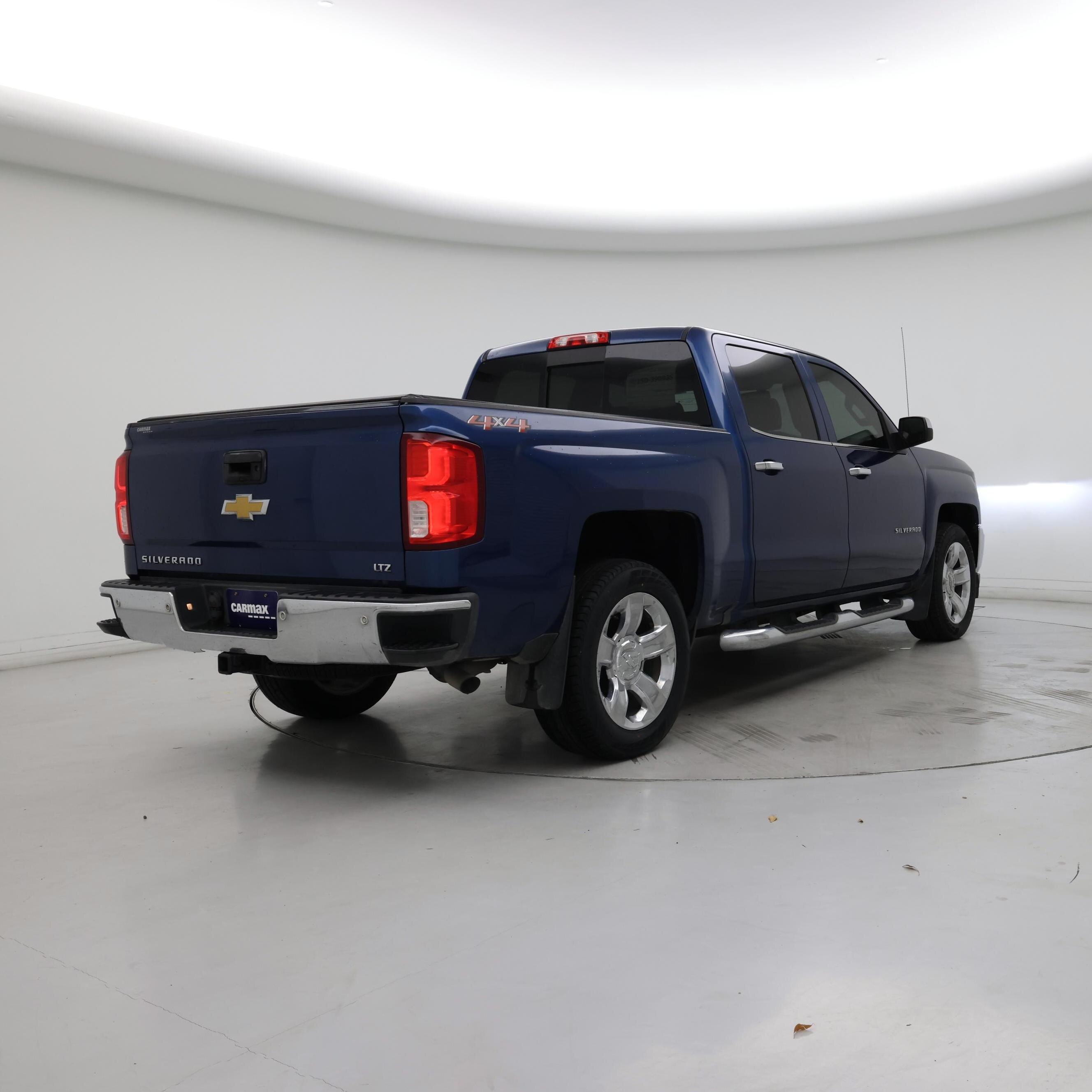 Thumbnail: 2018 Chevrolet Silverado 1500 - 8