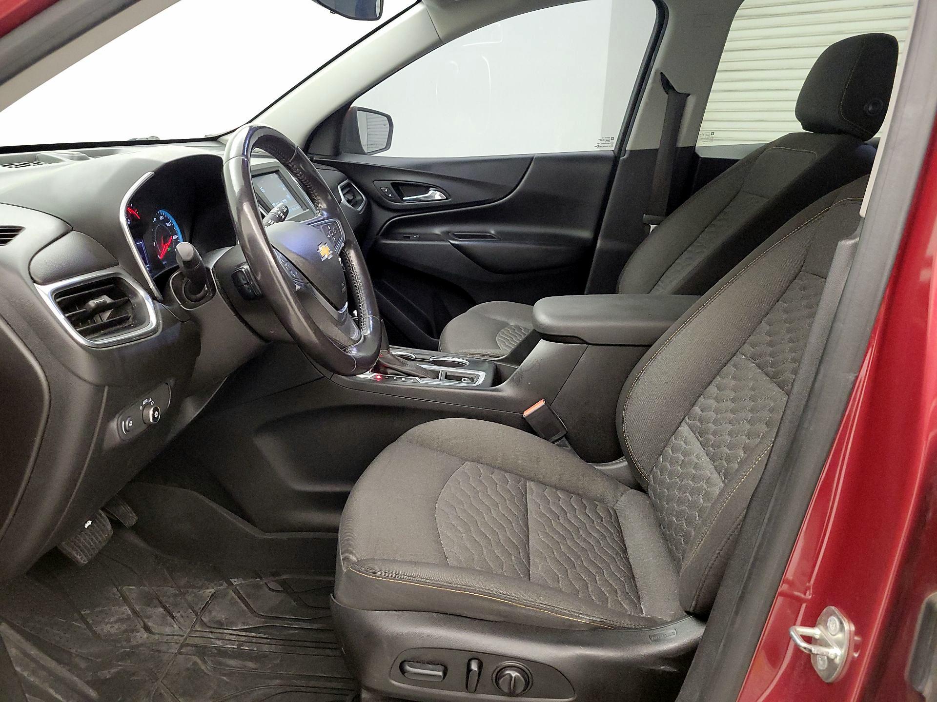 Thumbnail: 2018 Chevrolet Equinox - 11