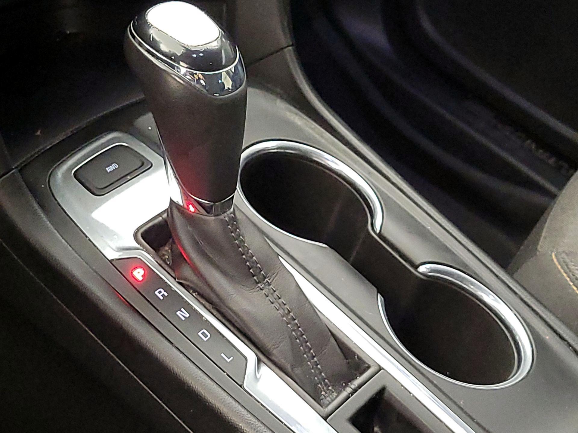 Thumbnail: 2018 Chevrolet Equinox - 17