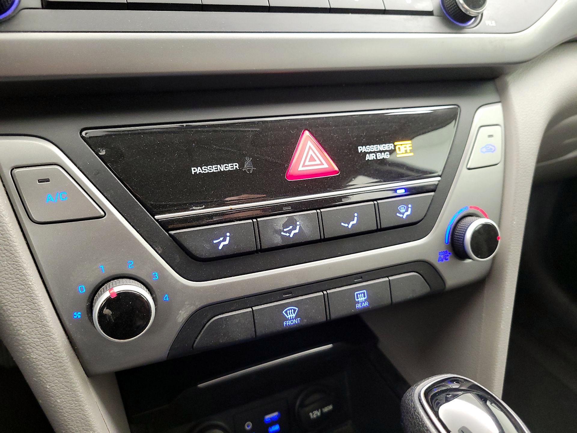 Thumbnail: 2017 Hyundai Elantra - 15