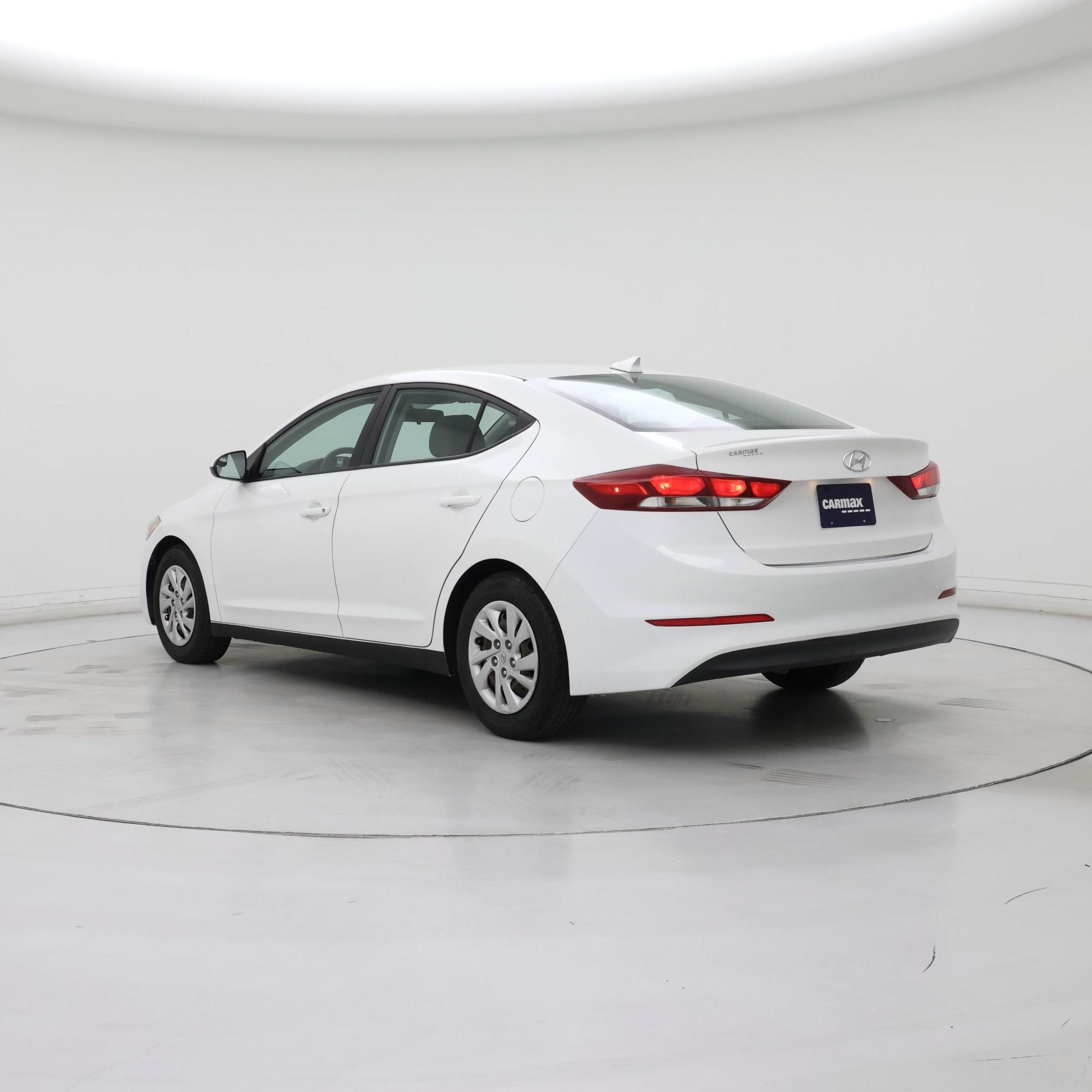 Thumbnail: 2017 Hyundai Elantra - 2