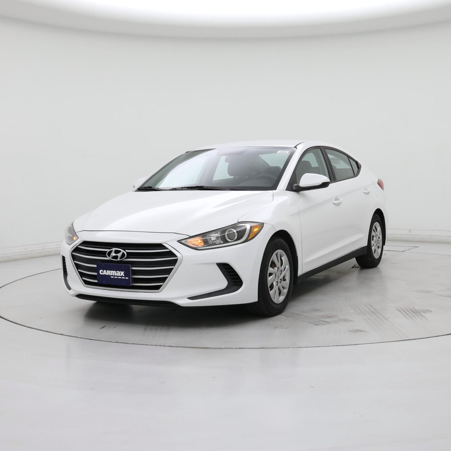 Thumbnail: 2017 Hyundai Elantra - 4