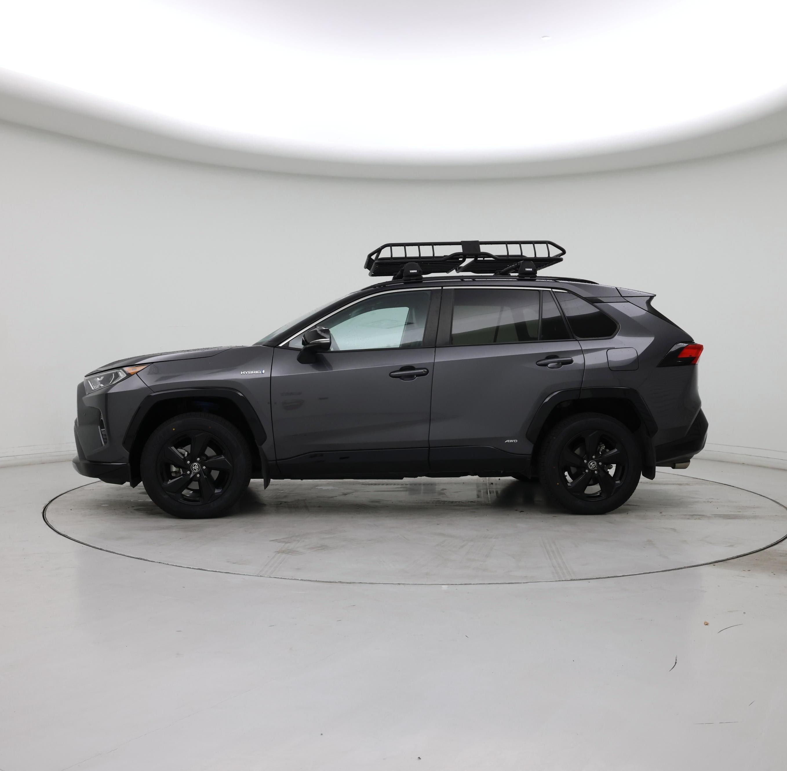 Thumbnail: 2021 Toyota RAV4 - 3