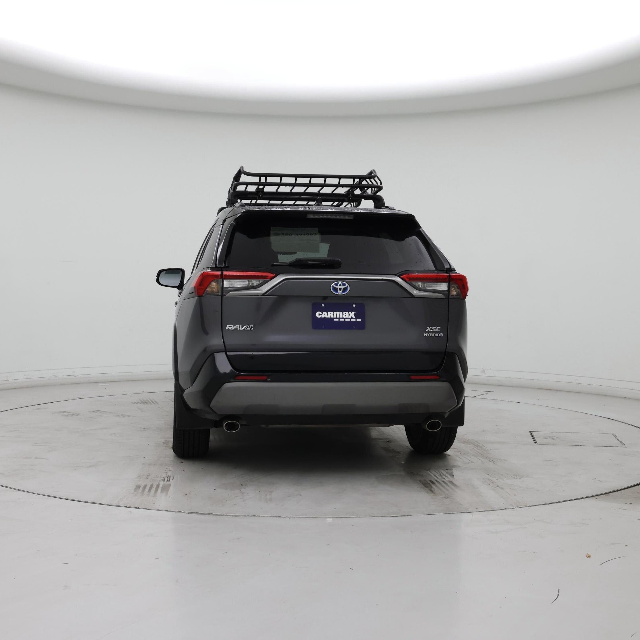 Thumbnail: 2021 Toyota RAV4 - 6