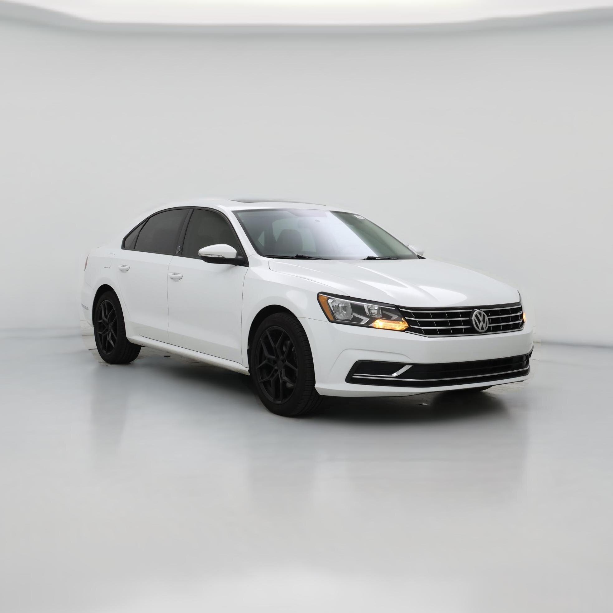 Thumbnail: 2019 Volkswagen Passat - 1