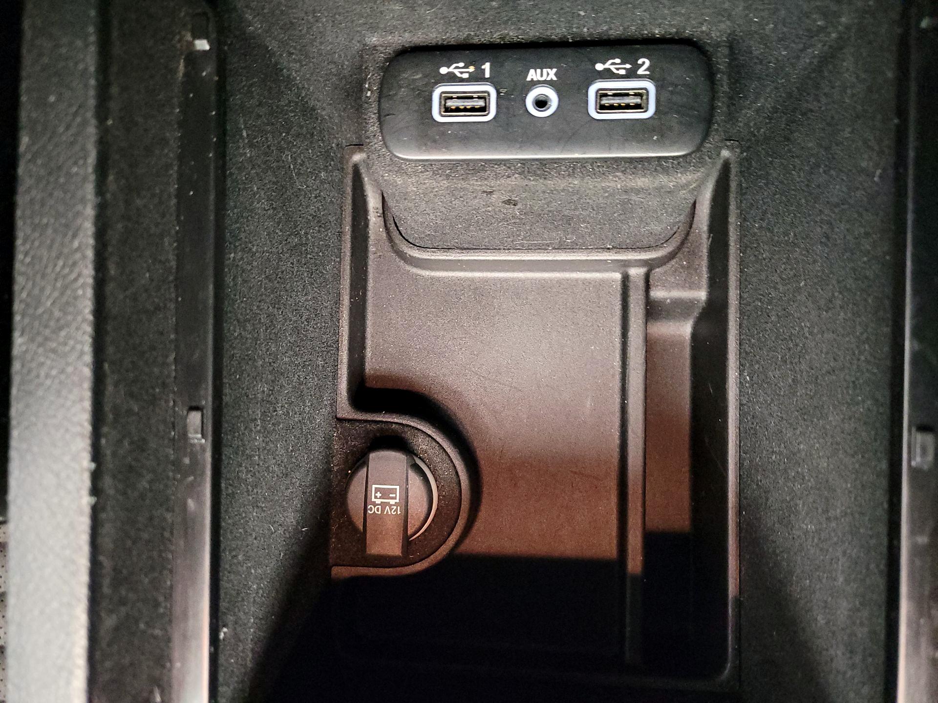 Thumbnail: 2021 Dodge Charger - 18