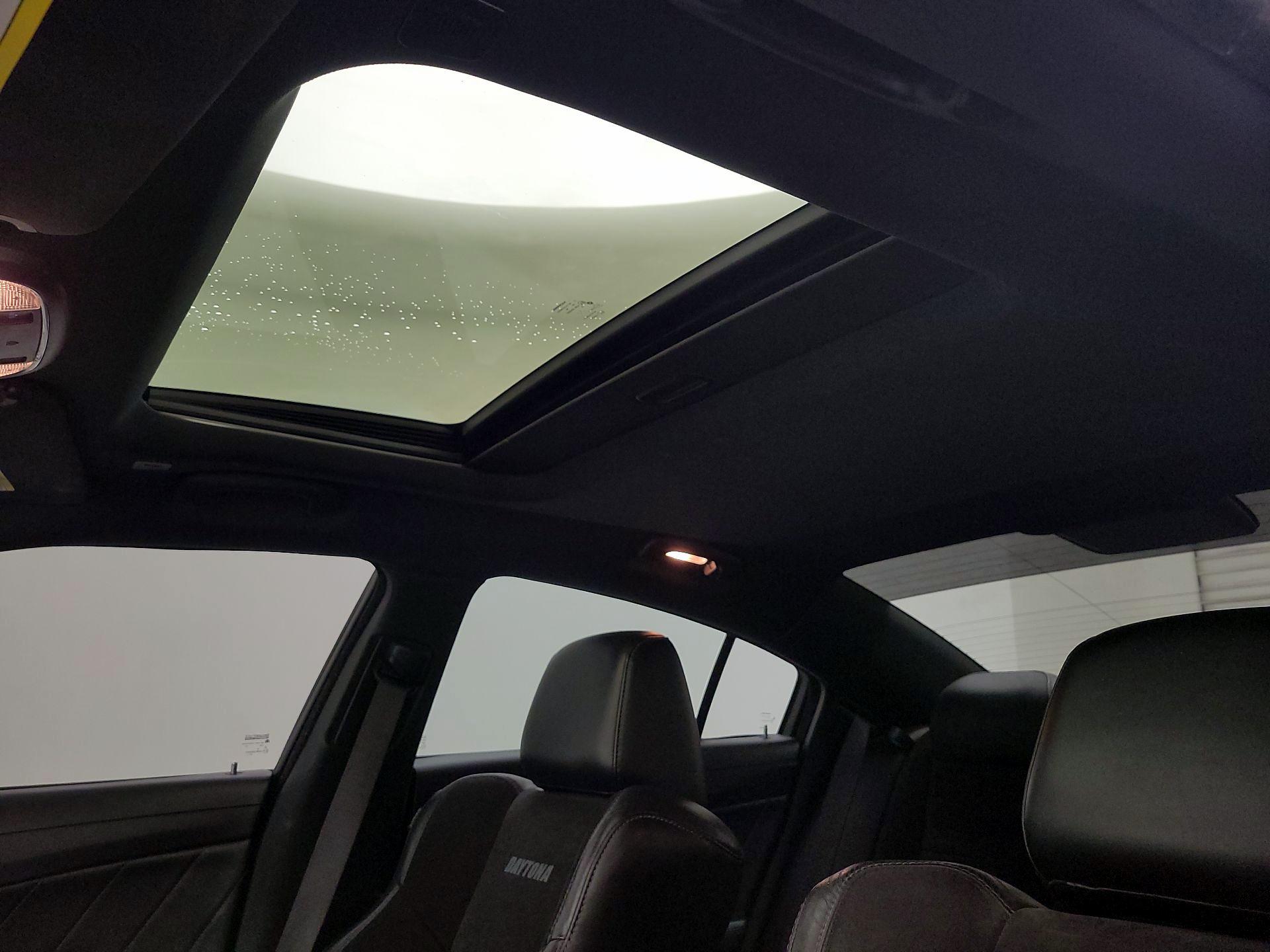 Thumbnail: 2021 Dodge Charger - 19