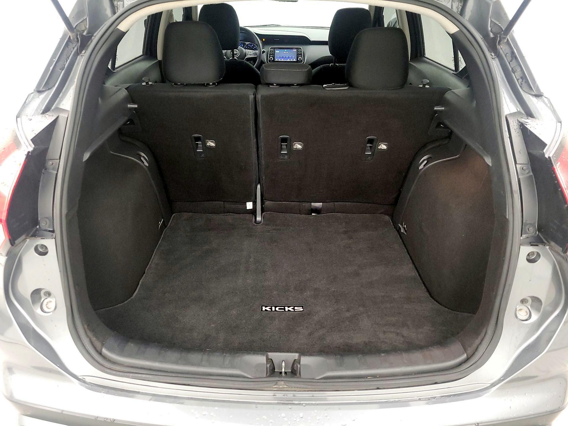 Thumbnail: 2022 Nissan Kicks - 16