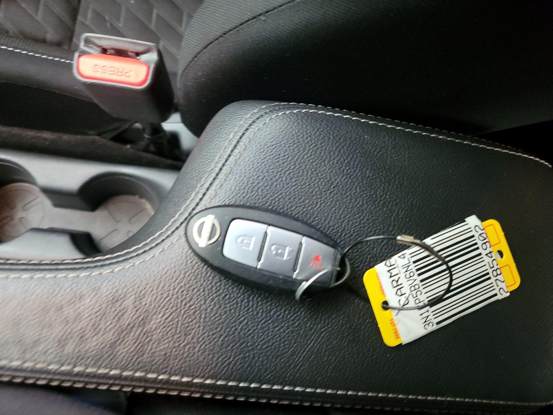 Thumbnail: 2022 Nissan Kicks - 18