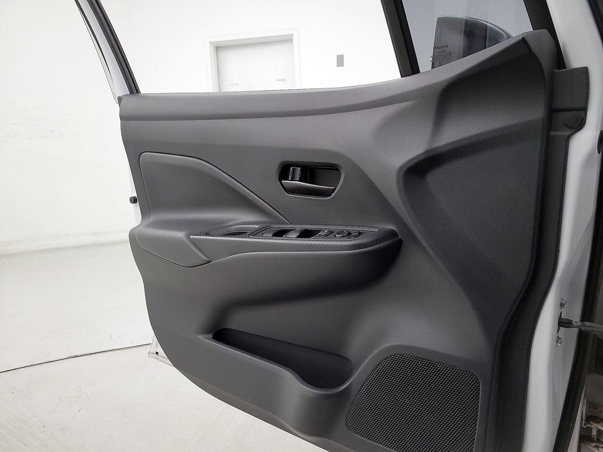 Thumbnail: 2020 Nissan Versa - 12