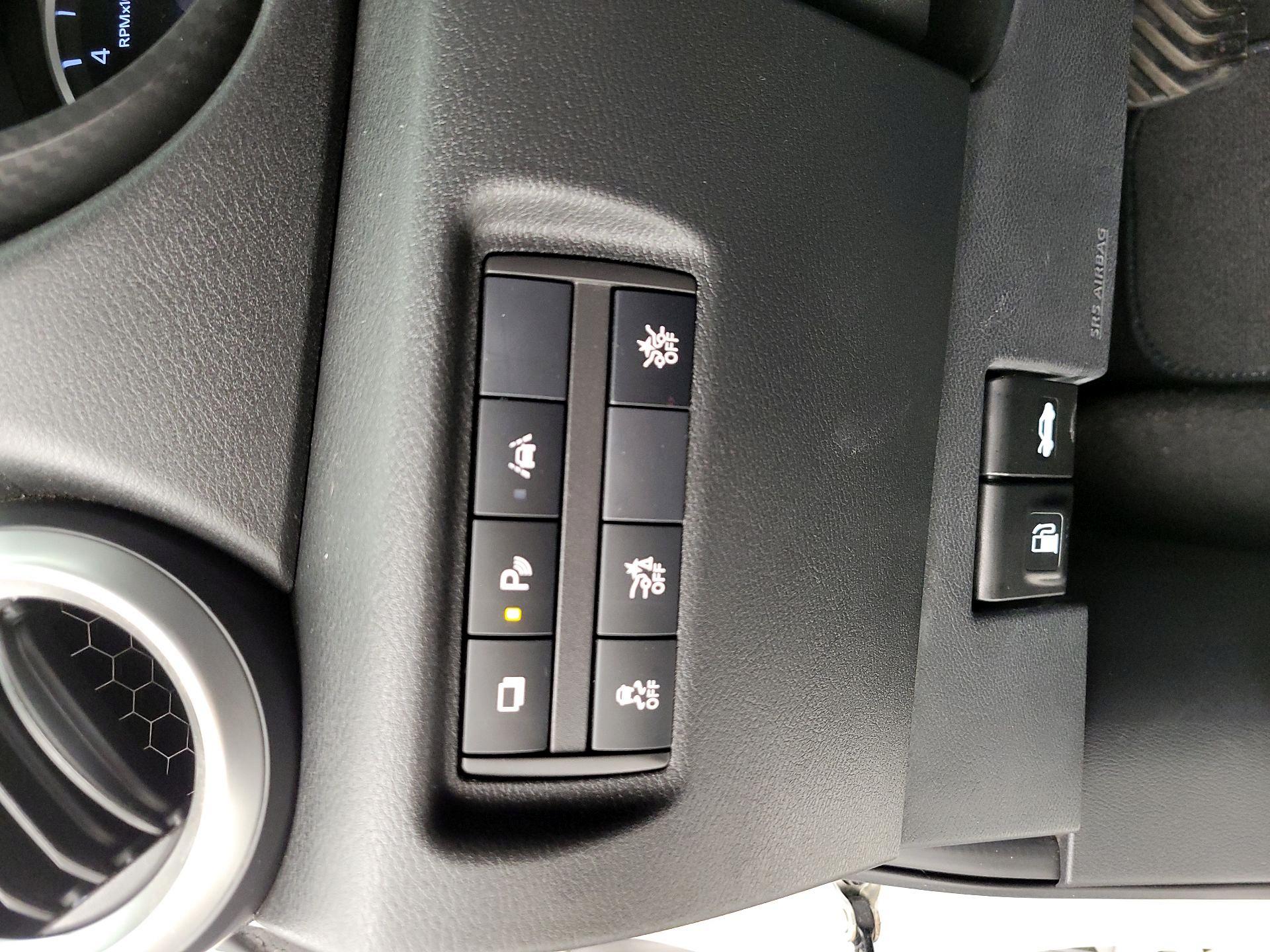 Thumbnail: 2020 Nissan Versa - 13