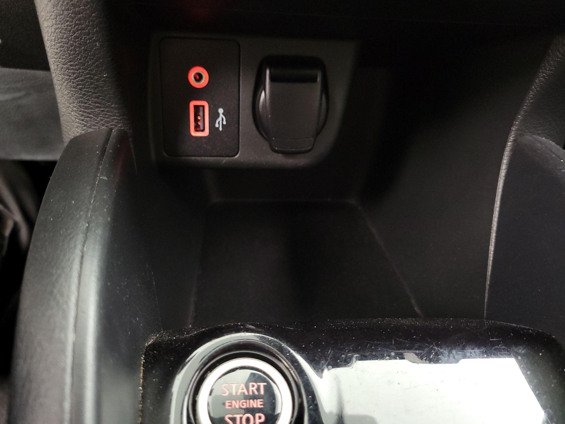 Thumbnail: 2020 Nissan Versa - 18