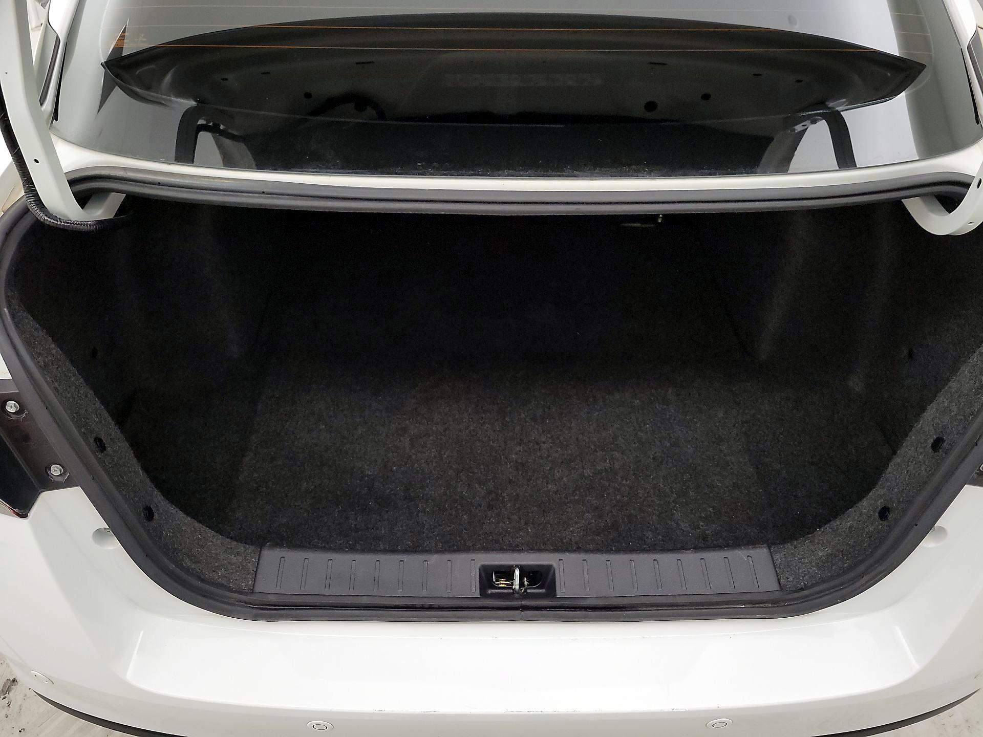 Thumbnail: 2020 Nissan Versa - 20