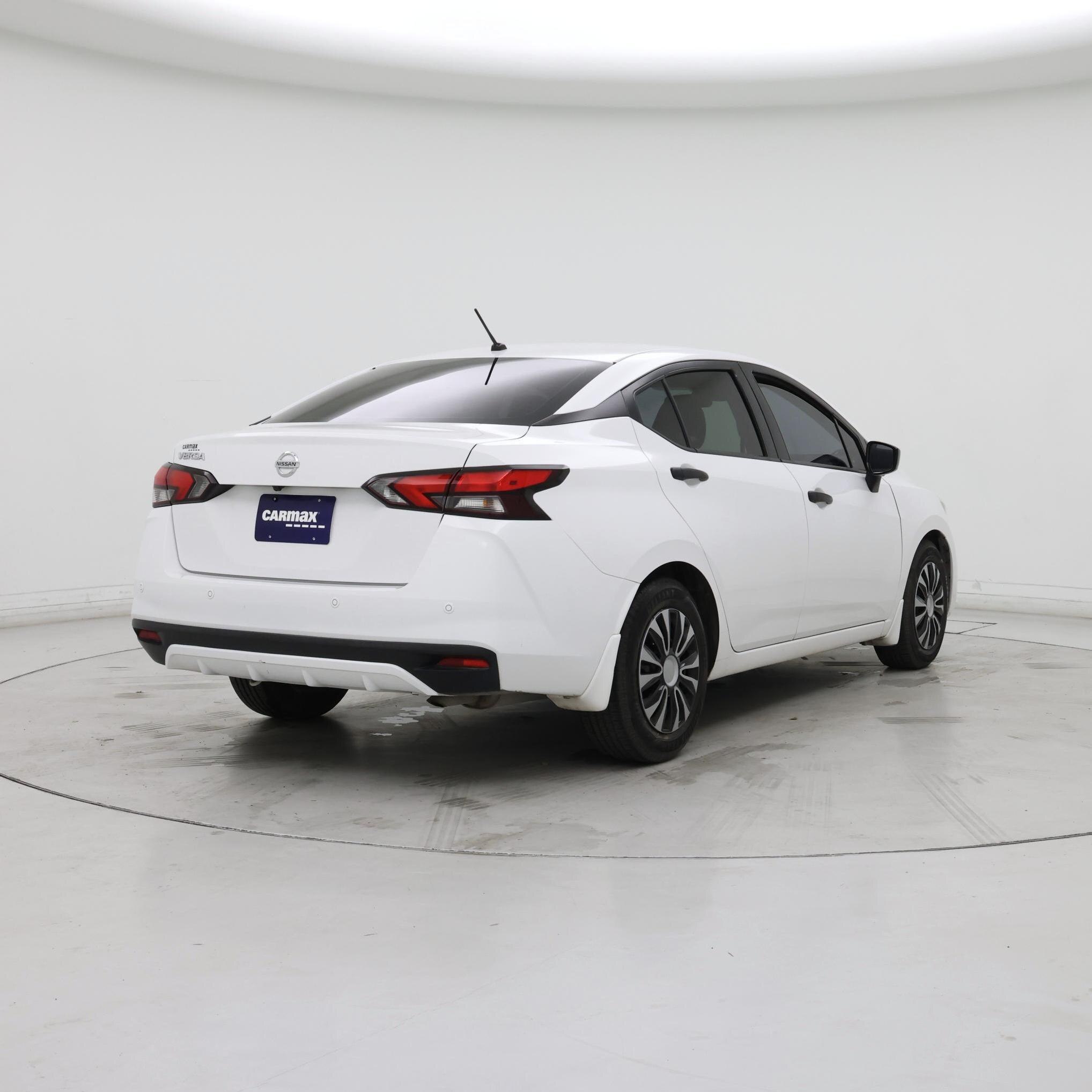 Thumbnail: 2020 Nissan Versa - 8