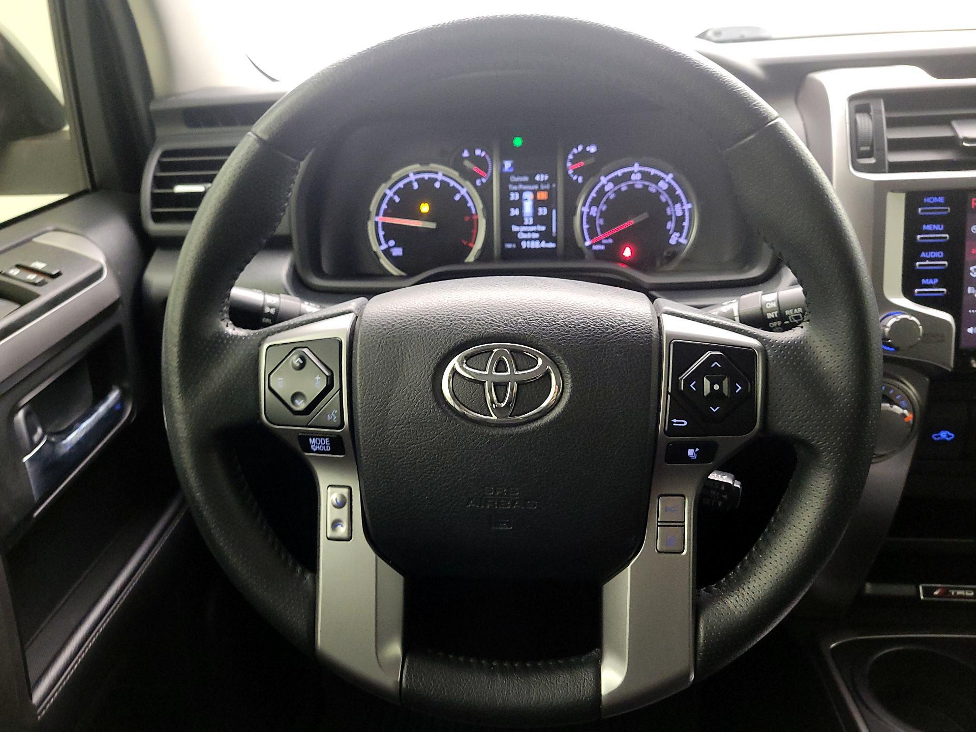 Thumbnail: 2022 Toyota 4Runner - 10