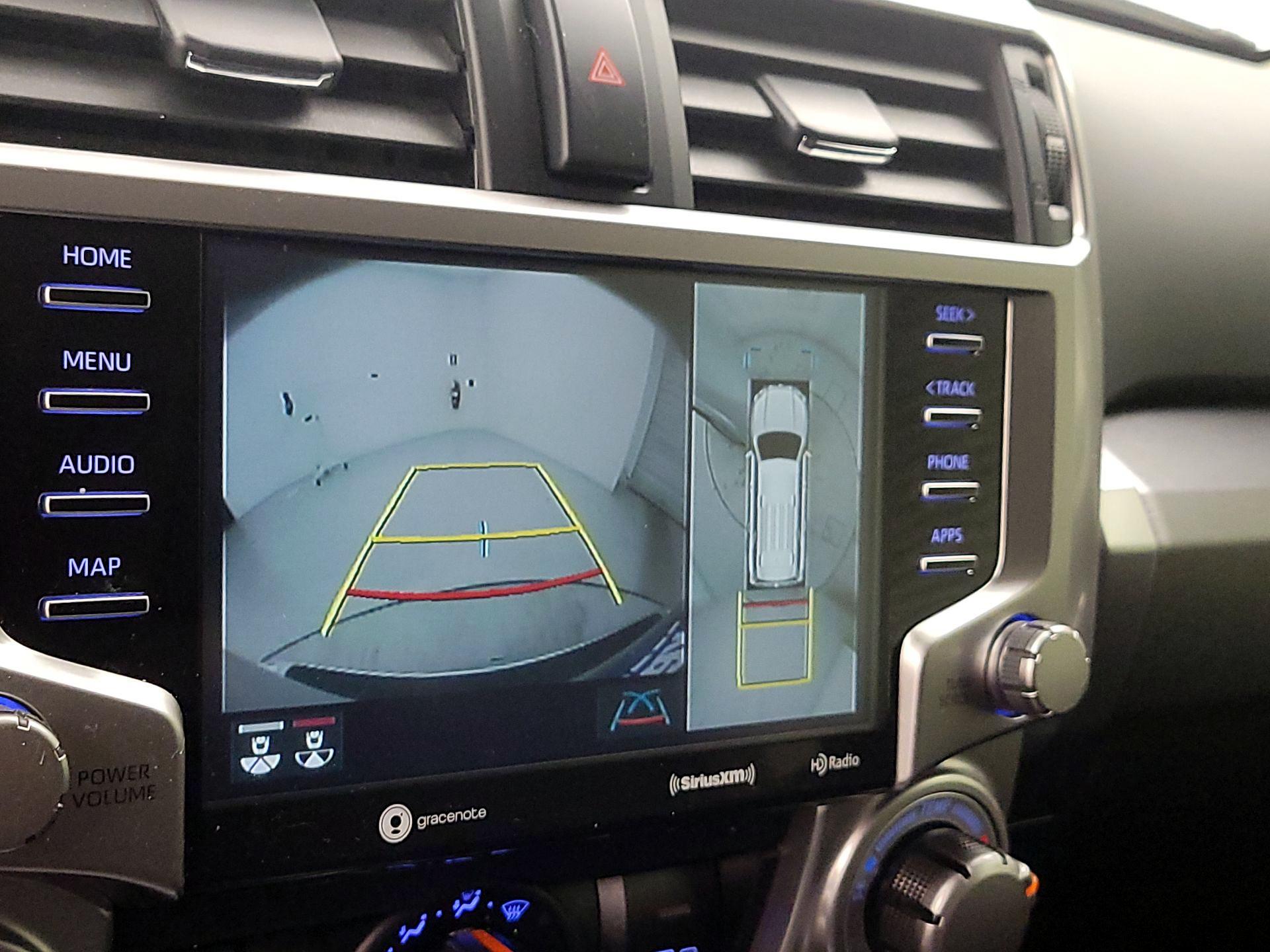 Thumbnail: 2022 Toyota 4Runner - 14