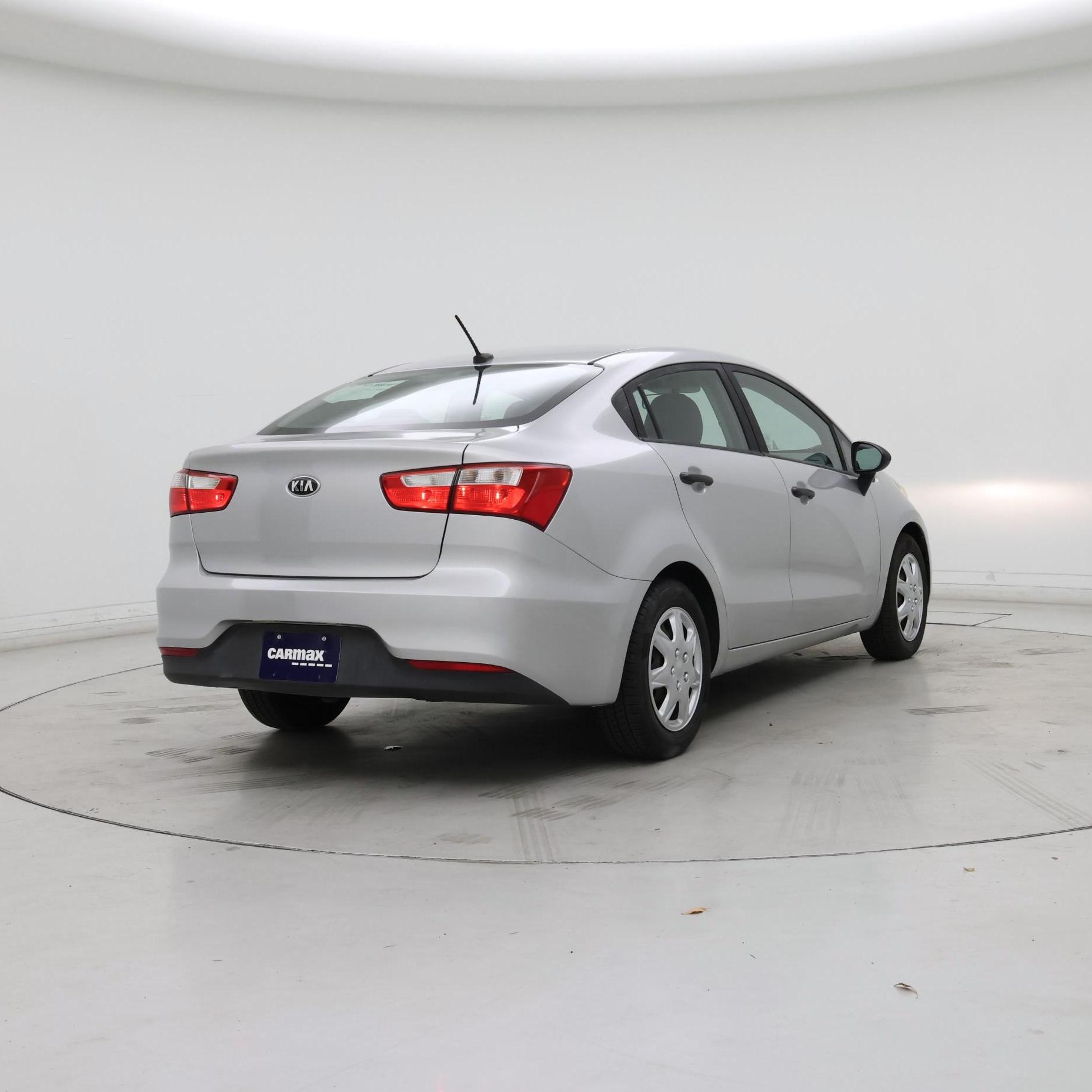 Thumbnail: 2016 Kia Rio - 8