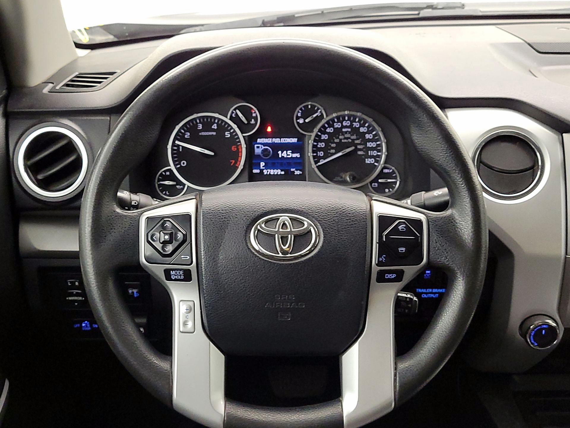 Thumbnail: 2017 Toyota Tundra - 10