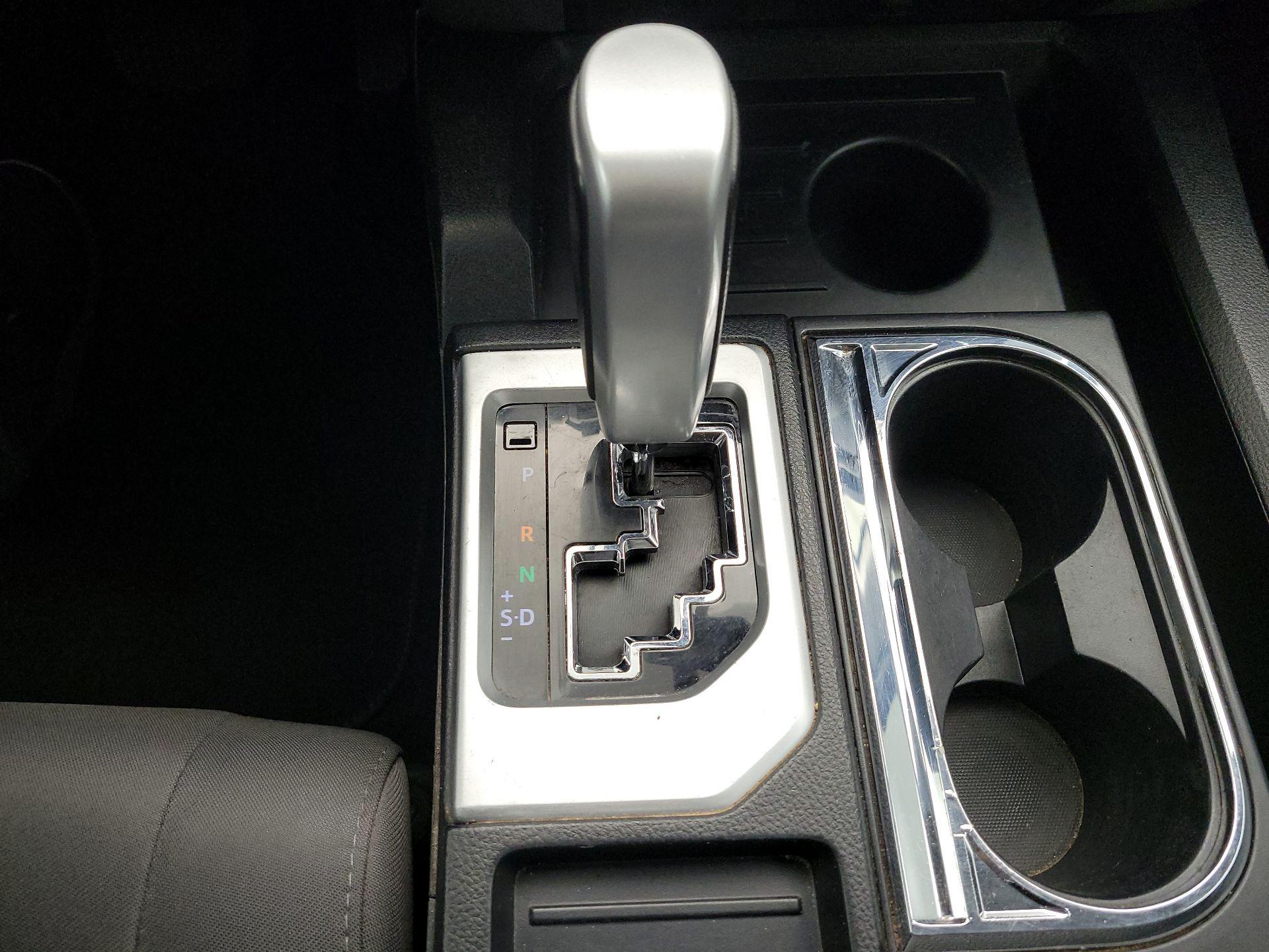 Thumbnail: 2017 Toyota Tundra - 18