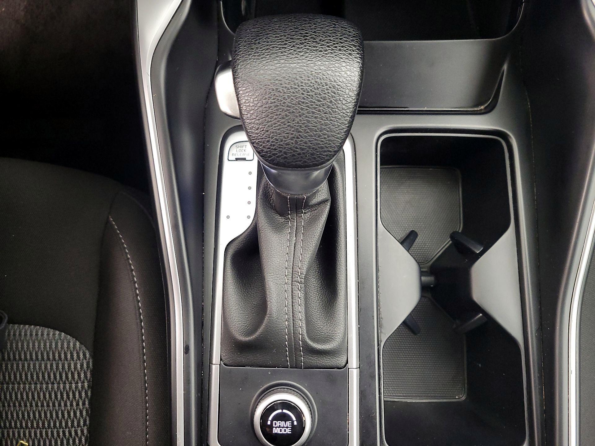 Thumbnail: 2022 Kia Sorento - 17