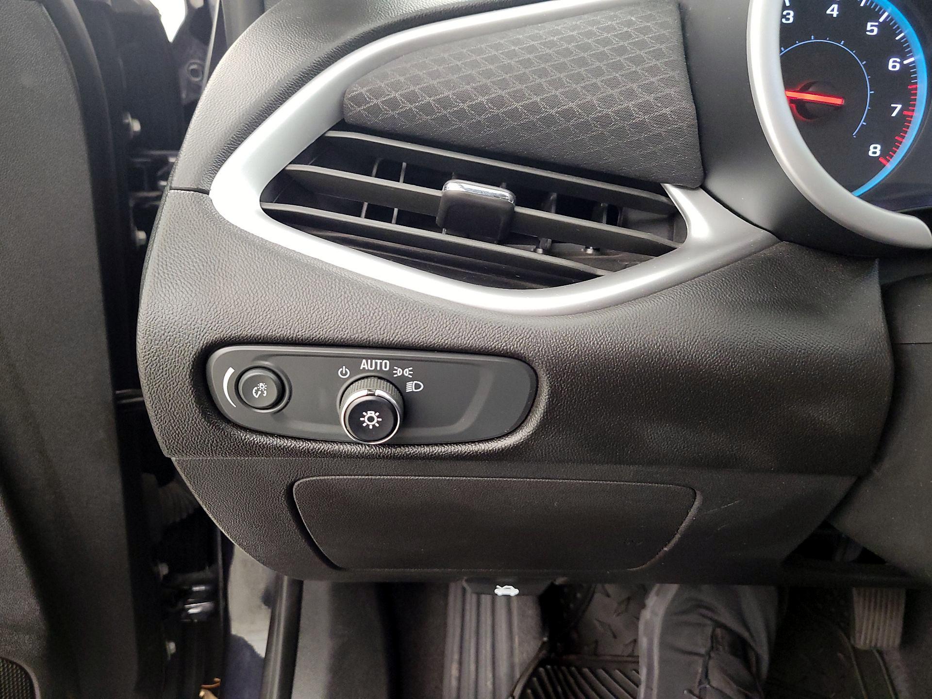 Thumbnail: 2023 Chevrolet Malibu - 13