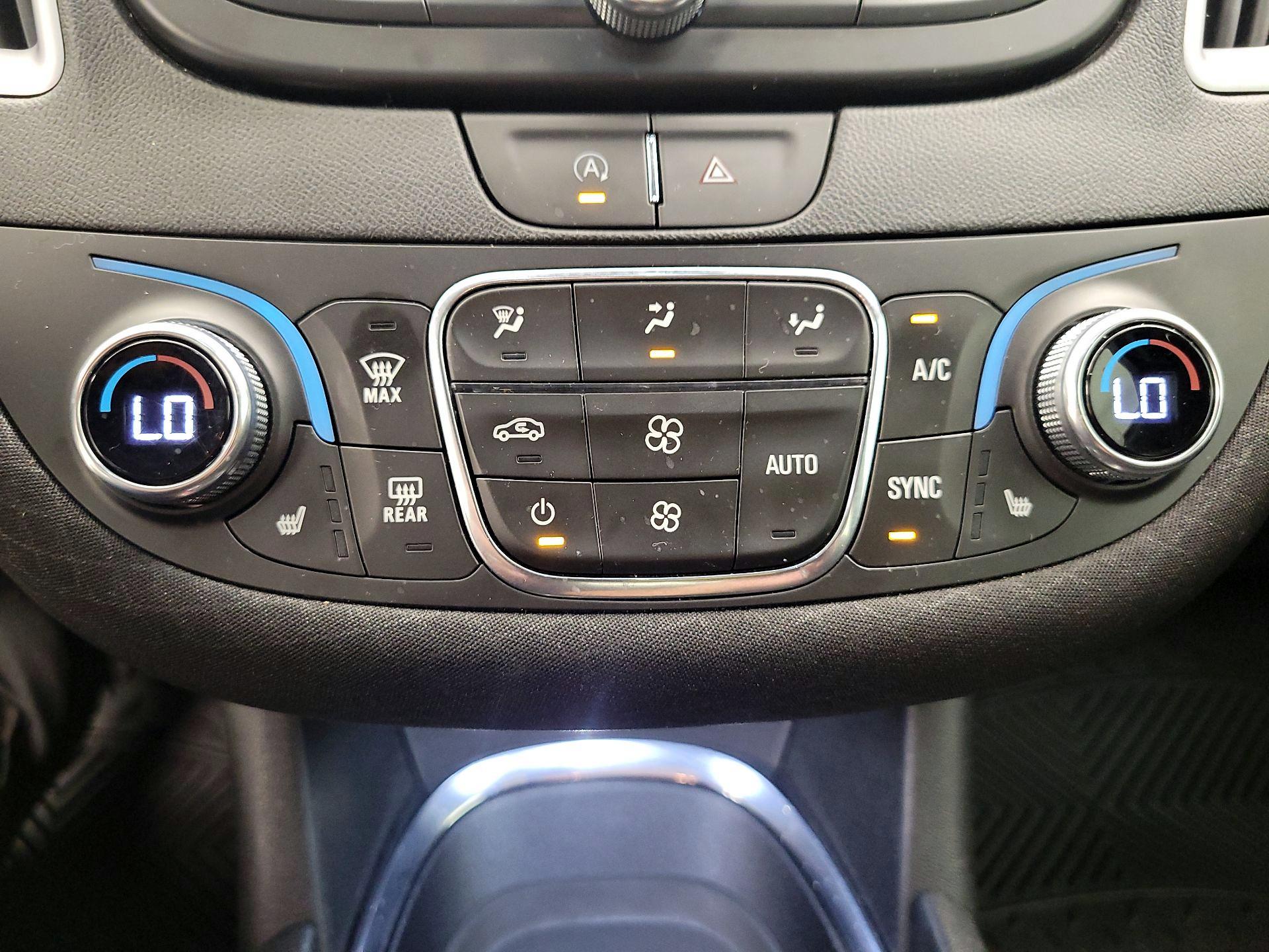 Thumbnail: 2023 Chevrolet Malibu - 16