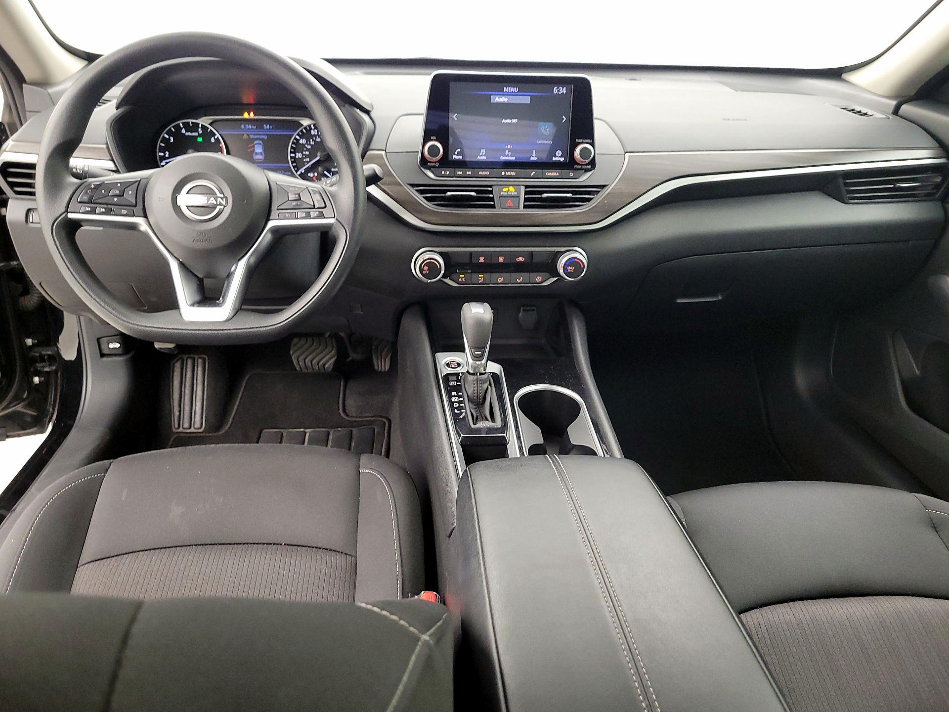 Thumbnail: 2024 Nissan Altima - 9