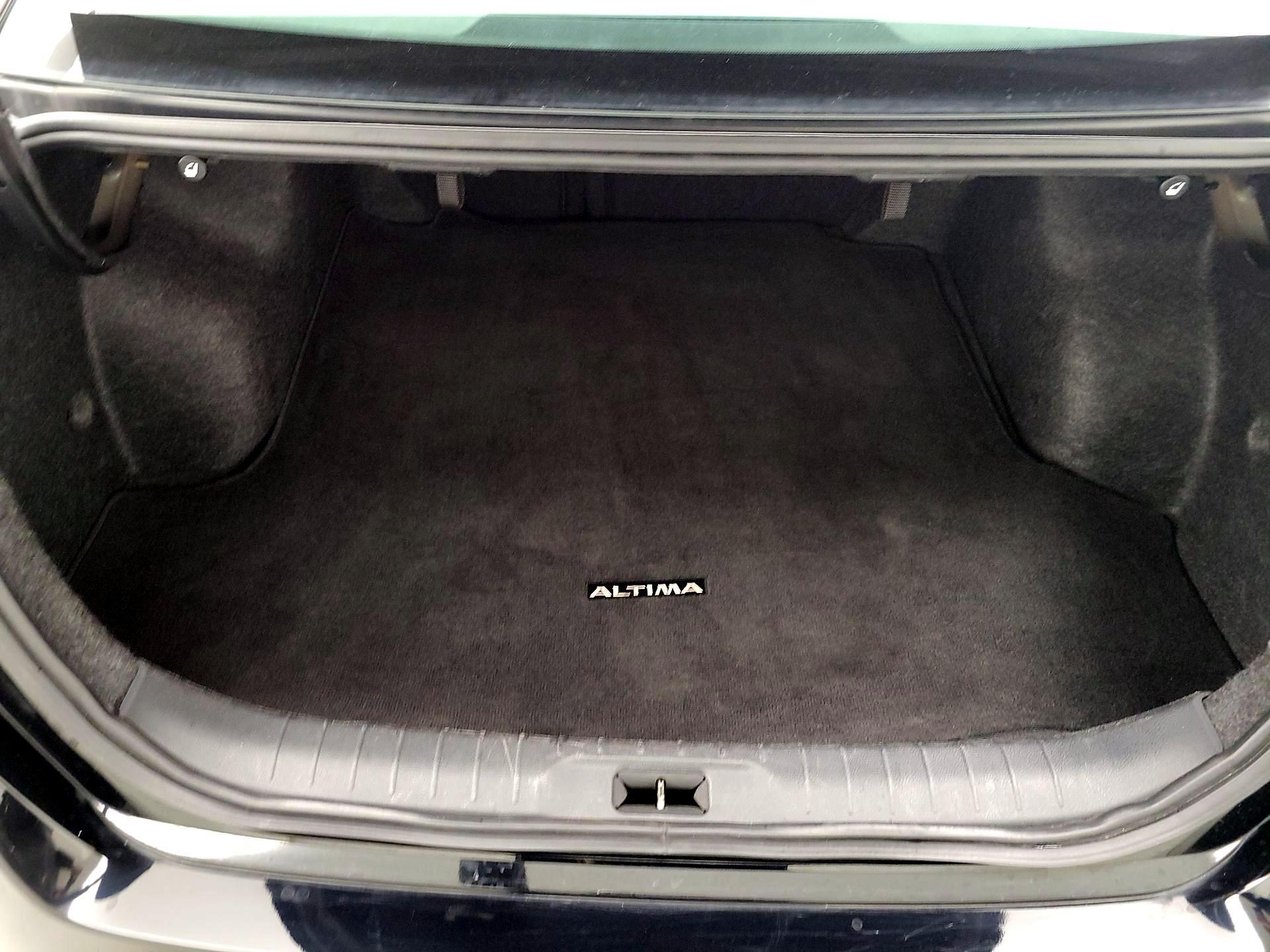 Thumbnail: 2024 Nissan Altima - 20