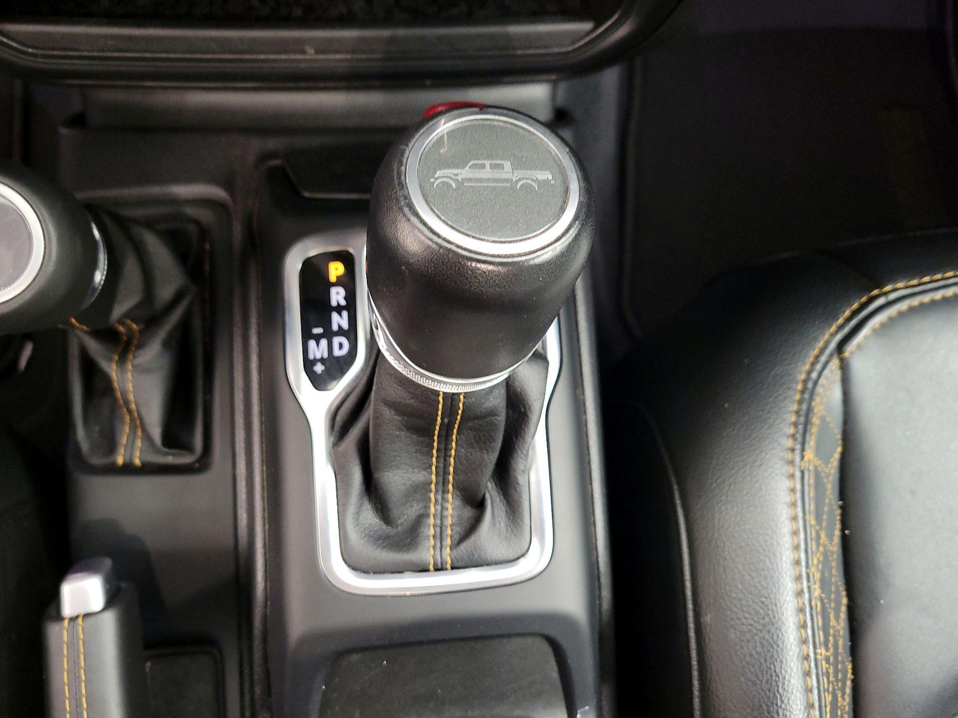 Thumbnail: 2023 Jeep Gladiator - 17