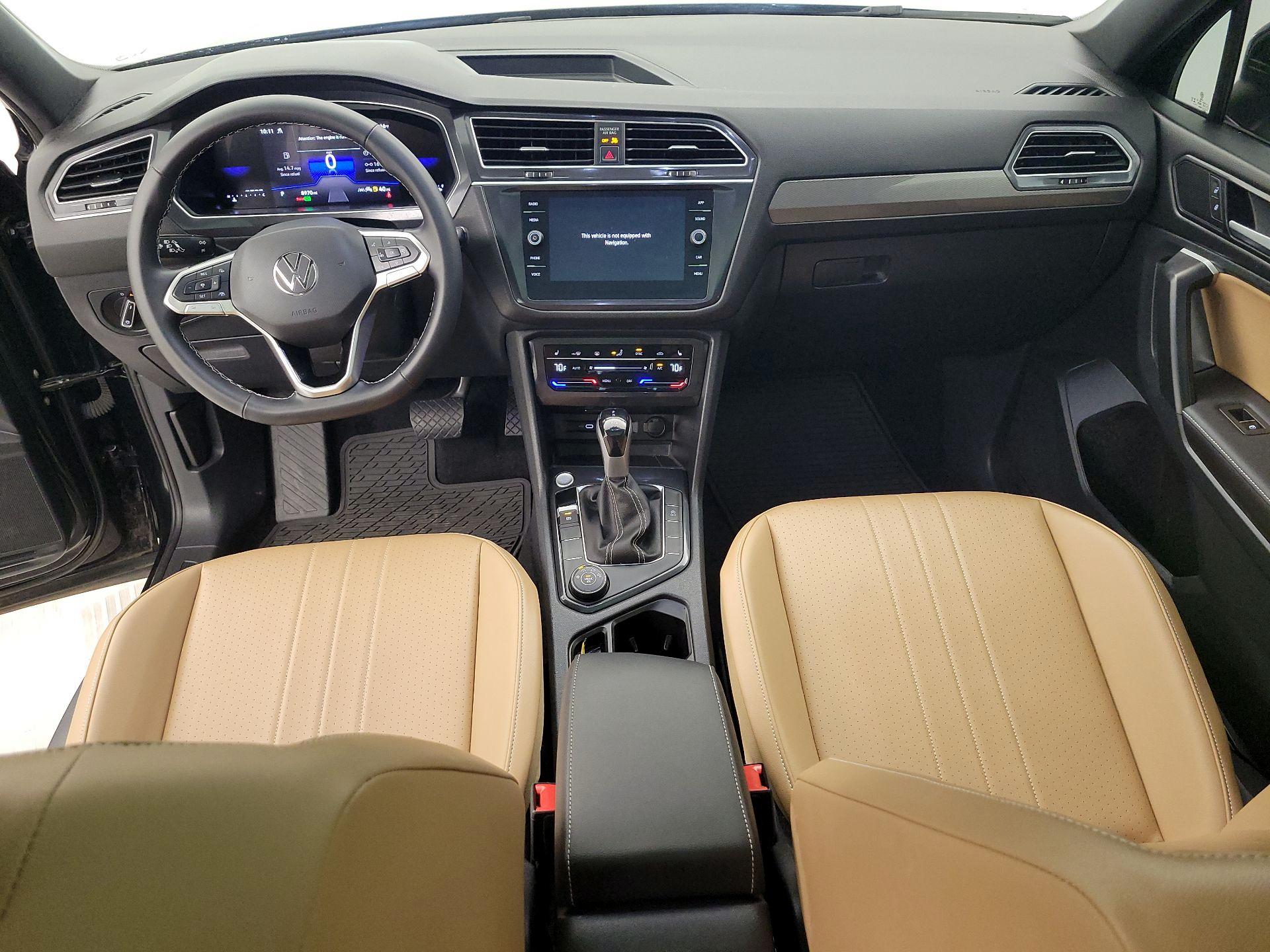 Thumbnail: 2024 Volkswagen Tiguan - 9