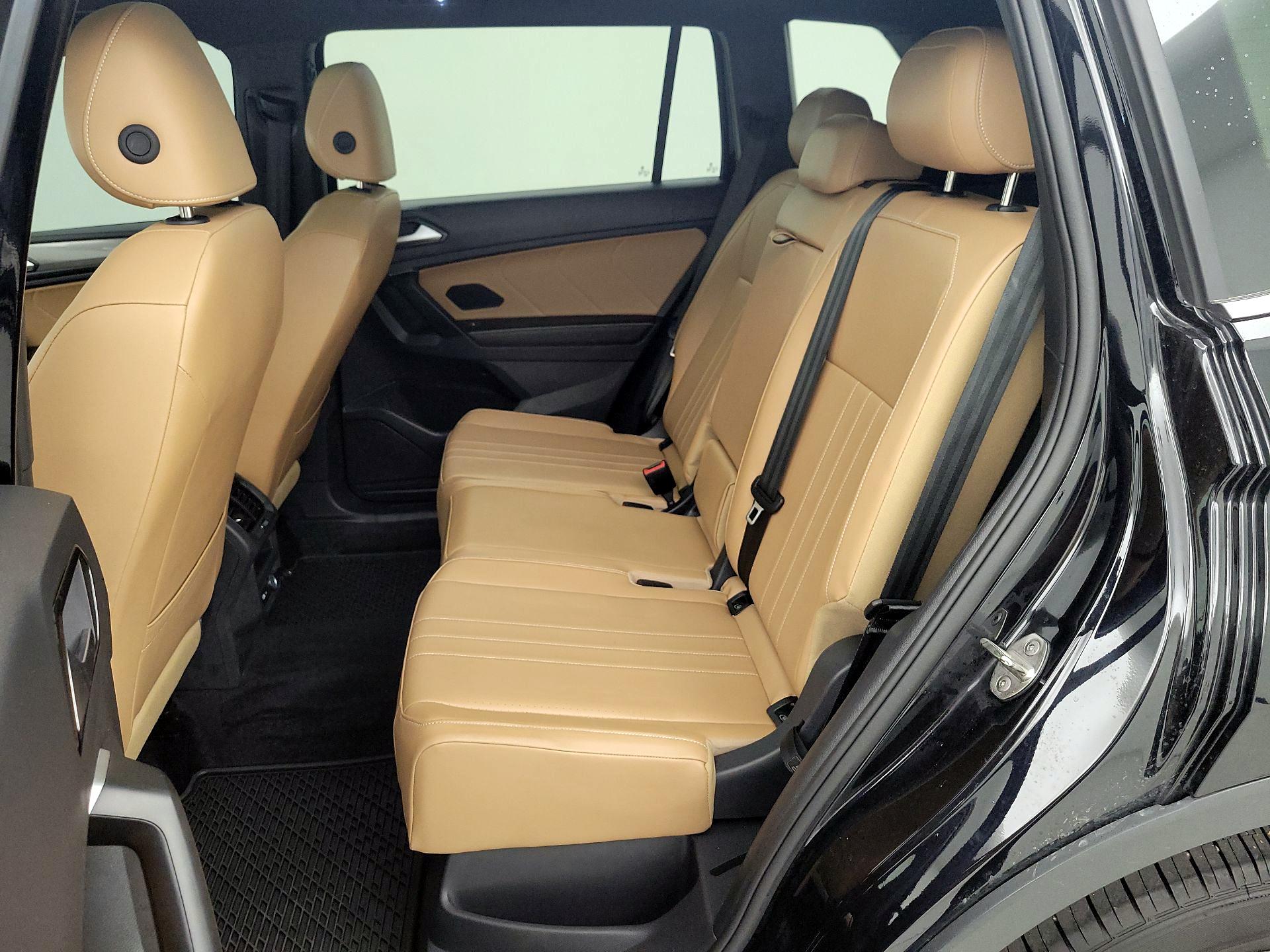 Thumbnail: 2024 Volkswagen Tiguan - 20