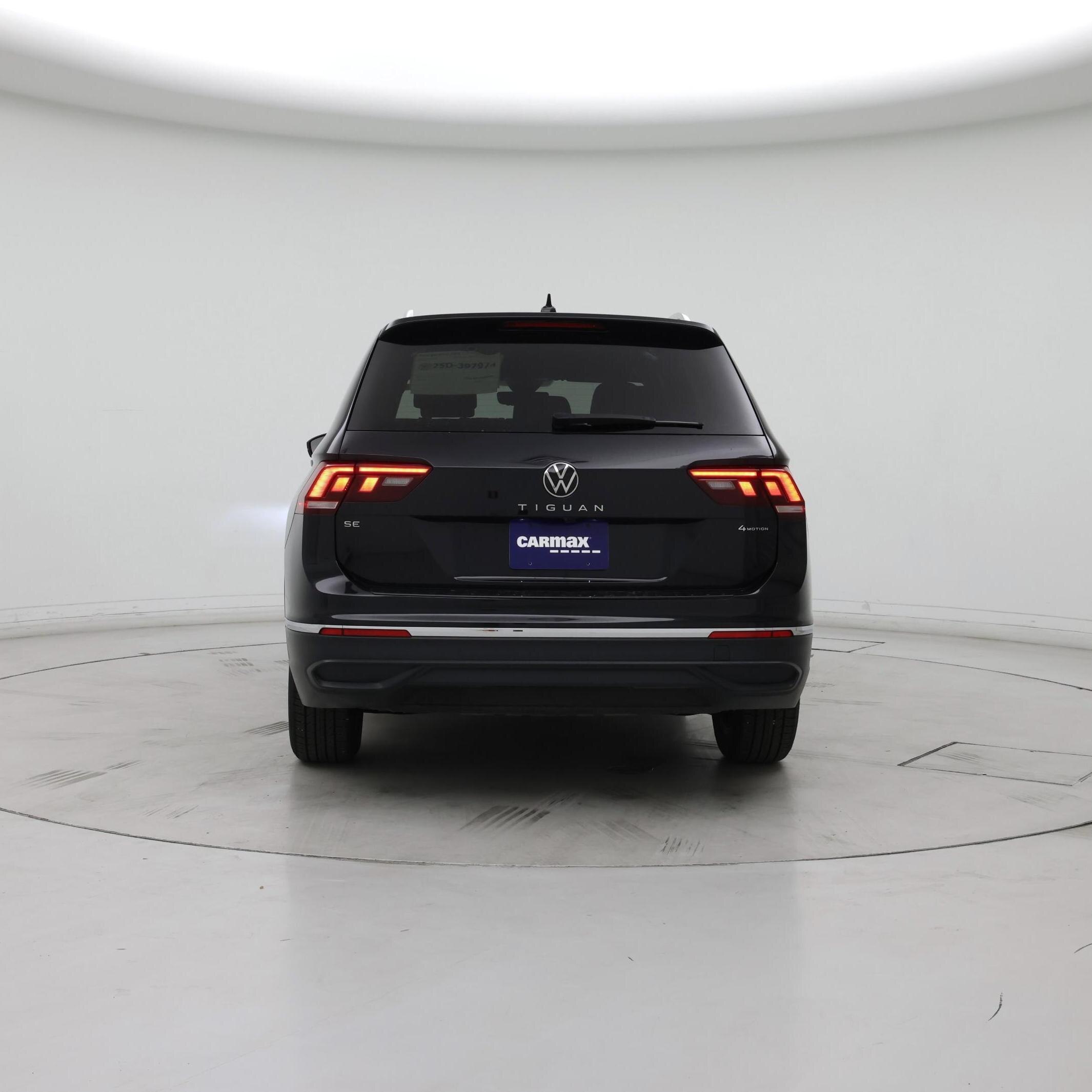 Thumbnail: 2024 Volkswagen Tiguan - 6