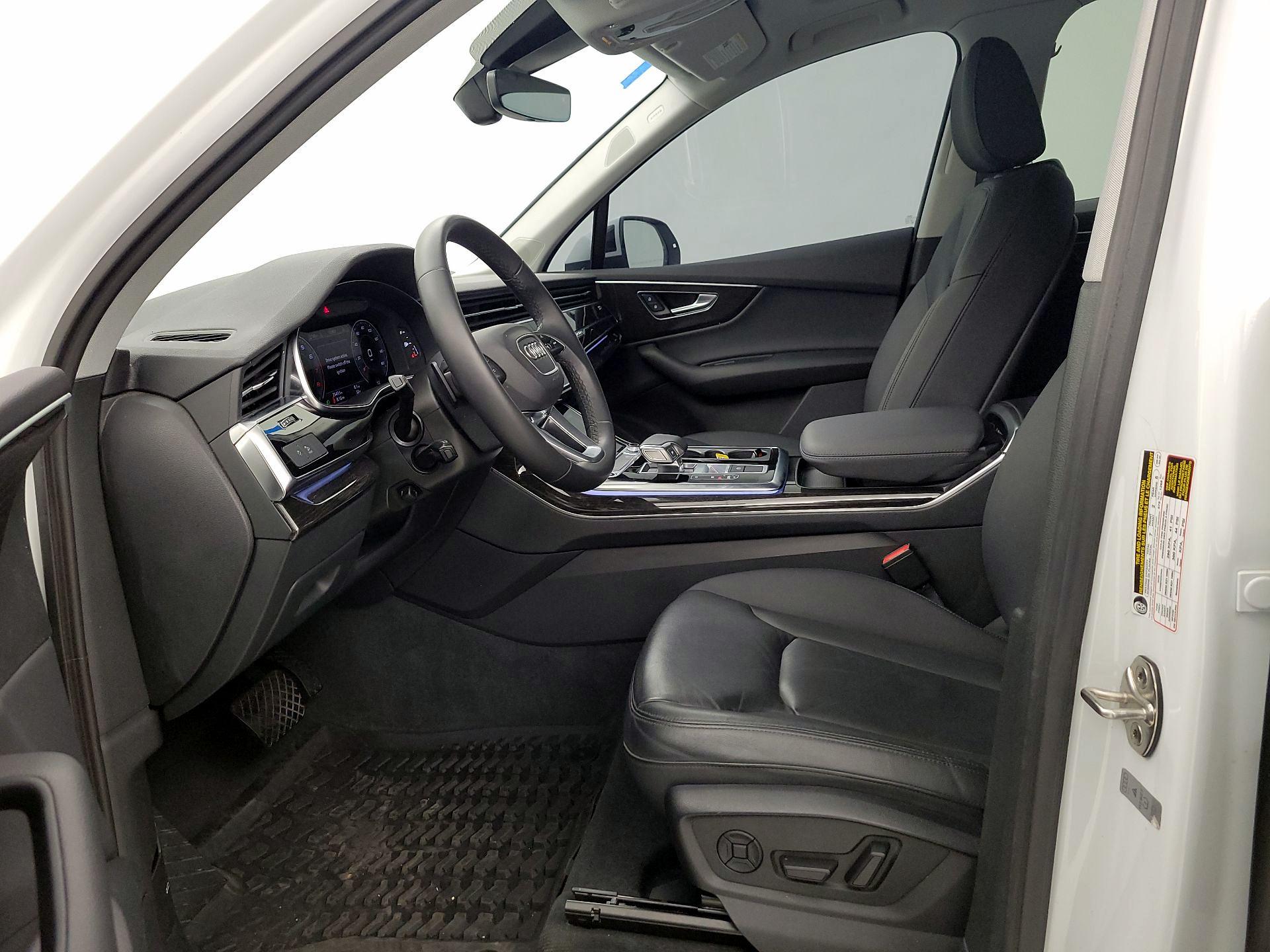 Thumbnail: 2022 Audi Q7 - 11