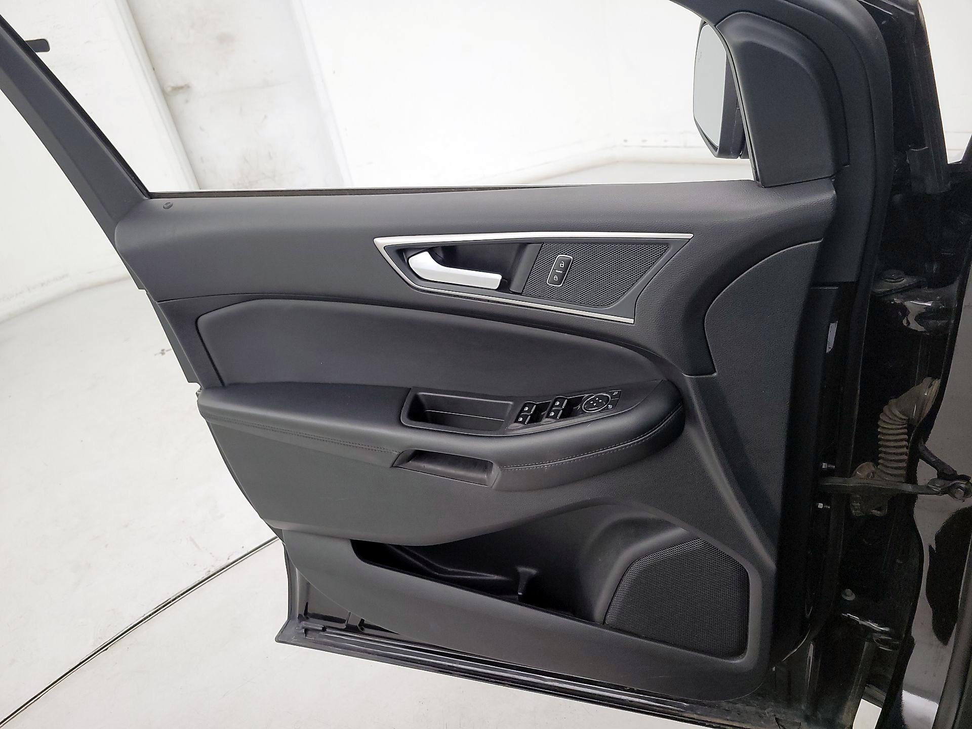 Thumbnail: 2024 Ford Edge - 12