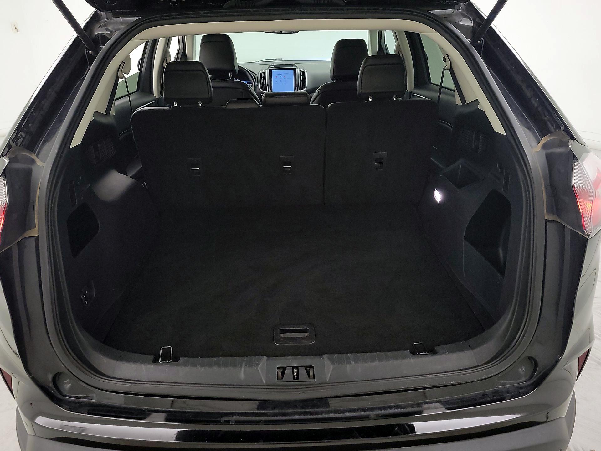 Thumbnail: 2024 Ford Edge - 20